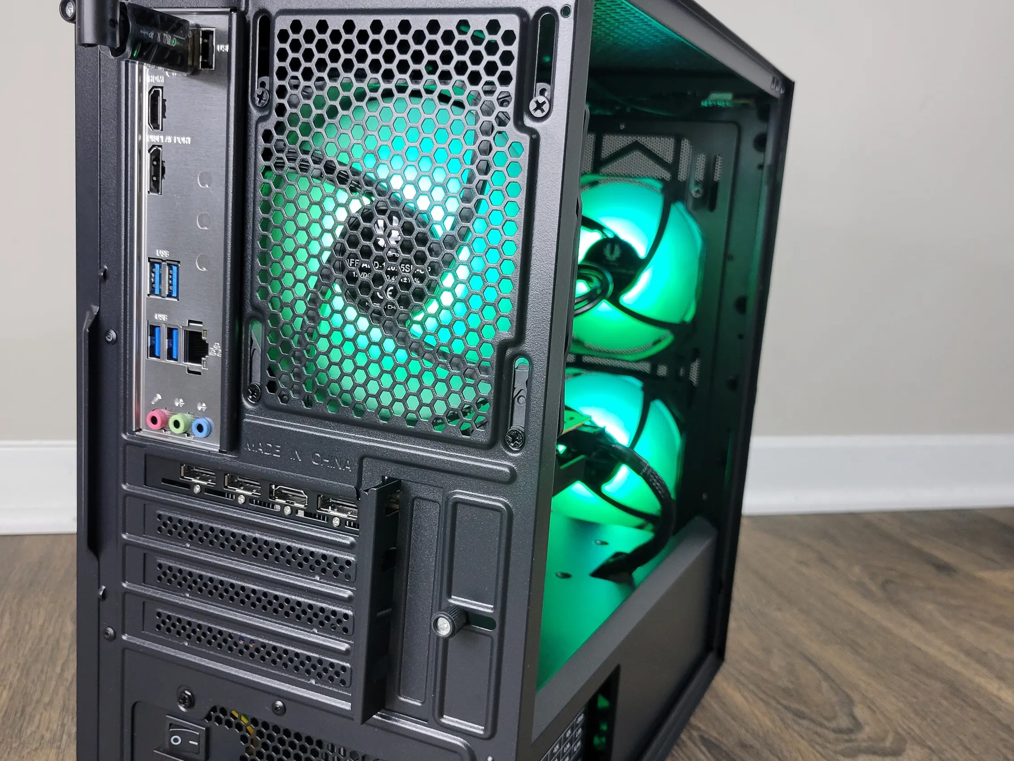 1080p Gaming Desktop PC, Intel i3 12100f, AMD RX 6600, 1TB SSD, 16GB DDR4 + STARFIELD