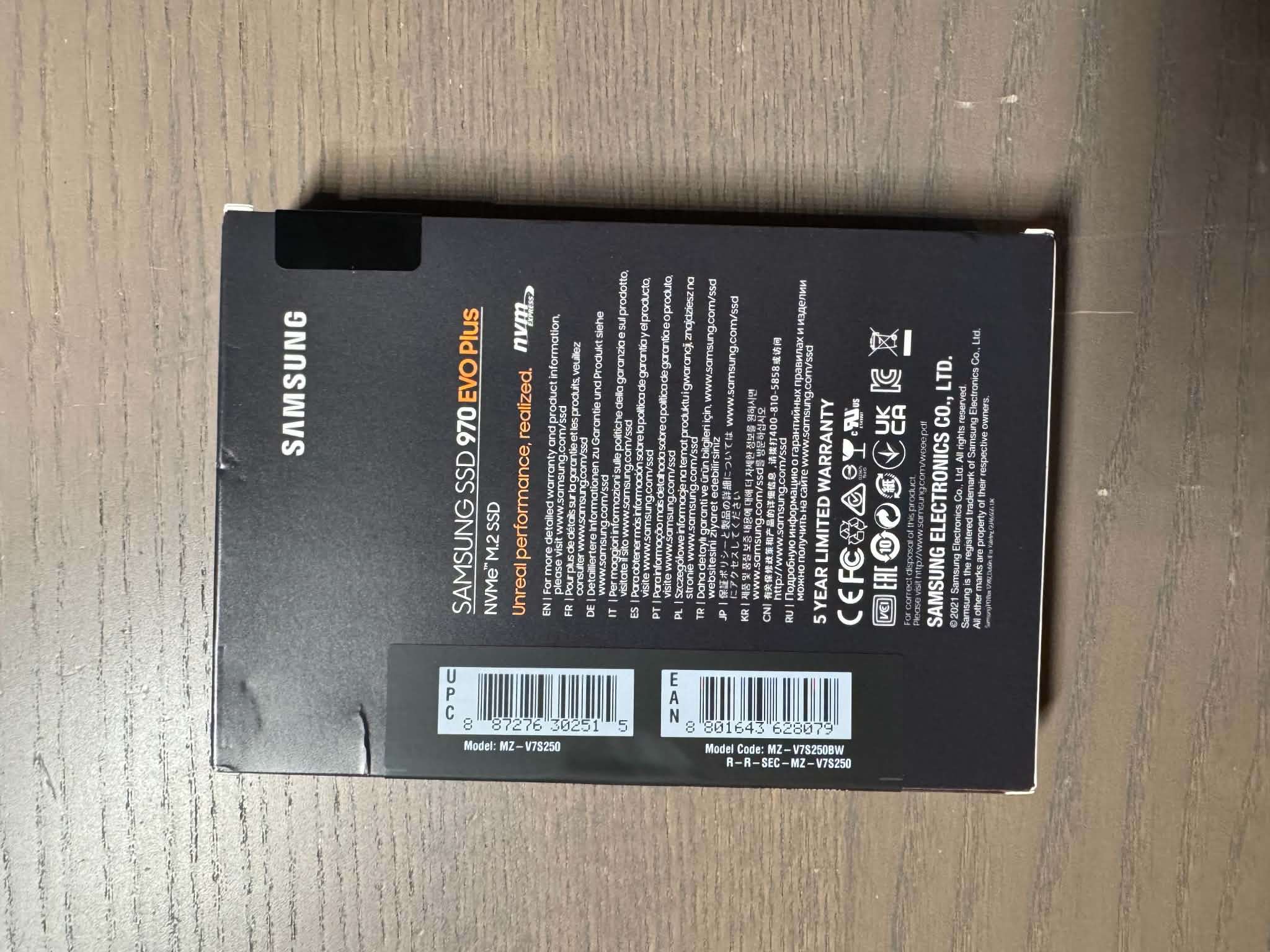 Samsung 970 EVO Plus SSD 250GB M.2 NVMe V-NAND SSD (MZ-V7S250B/AM)