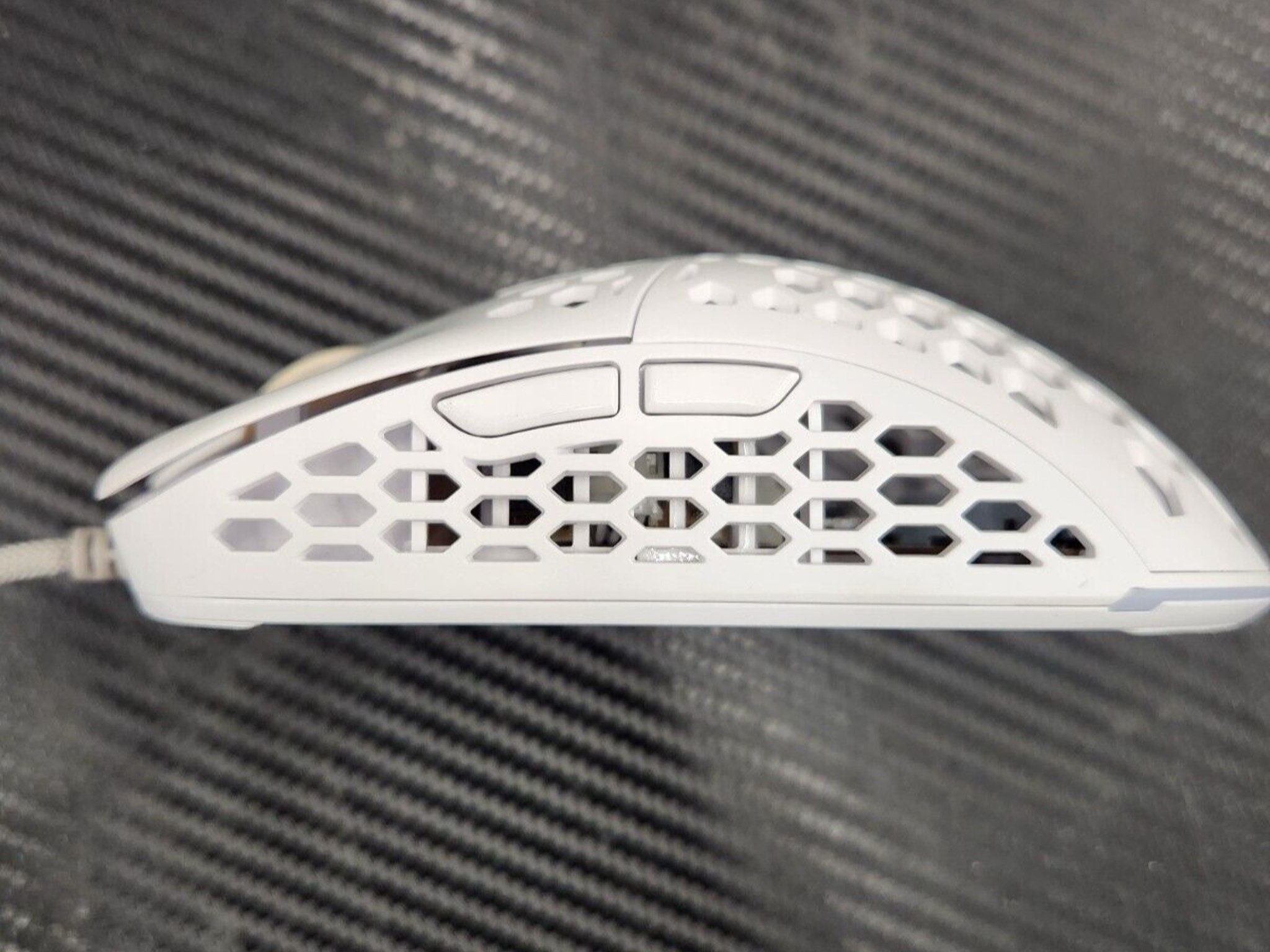 Periphio White USB Gaming Mouse (PERMCBX35)