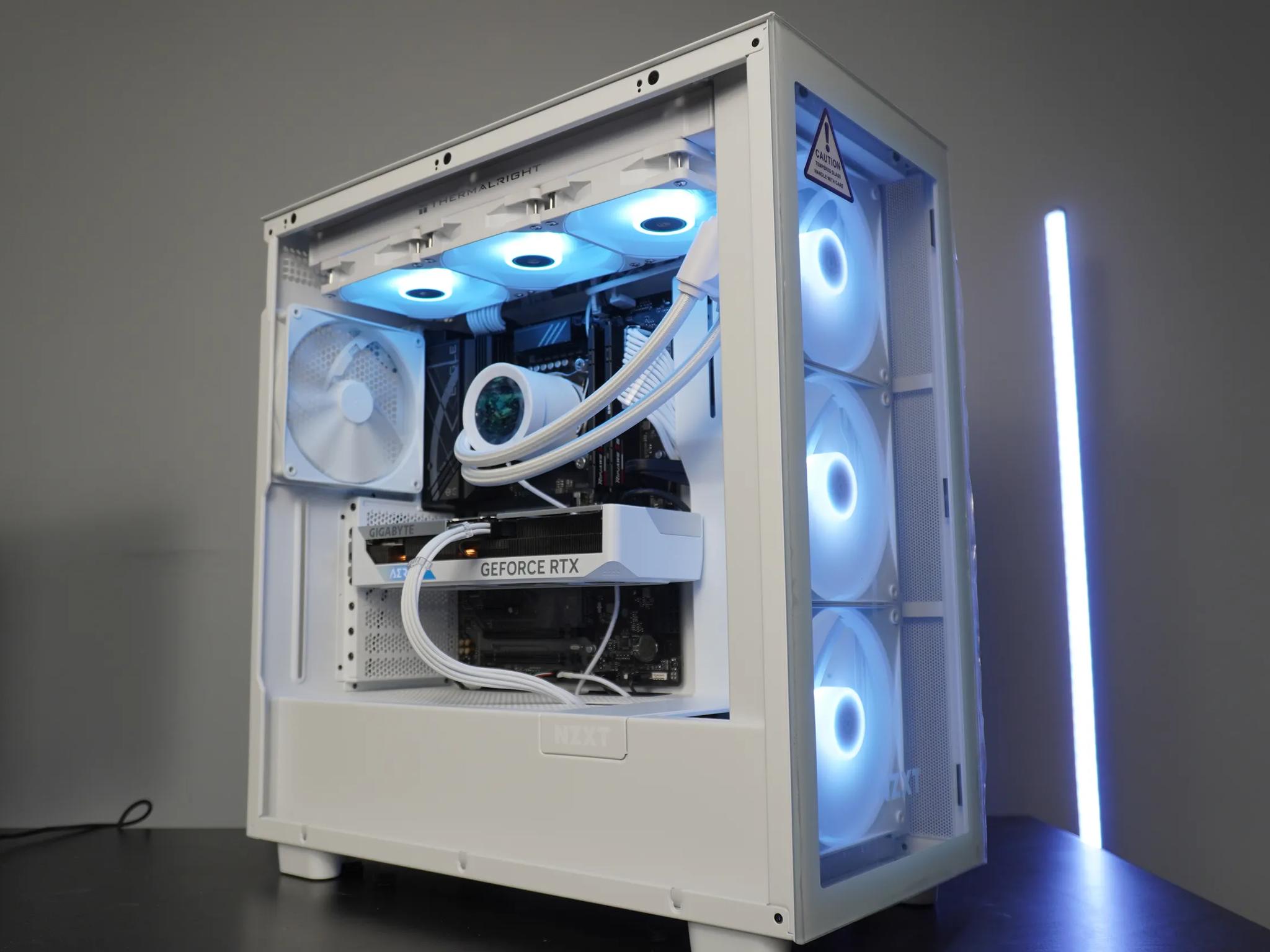 🤍AESTHETIC MACHINE🤍 💚 RTX 4060ti 8GB 💙 Intel I5 12600KF 10 Cores | 32GB DDR5 | 2TB 7000mhz NVME