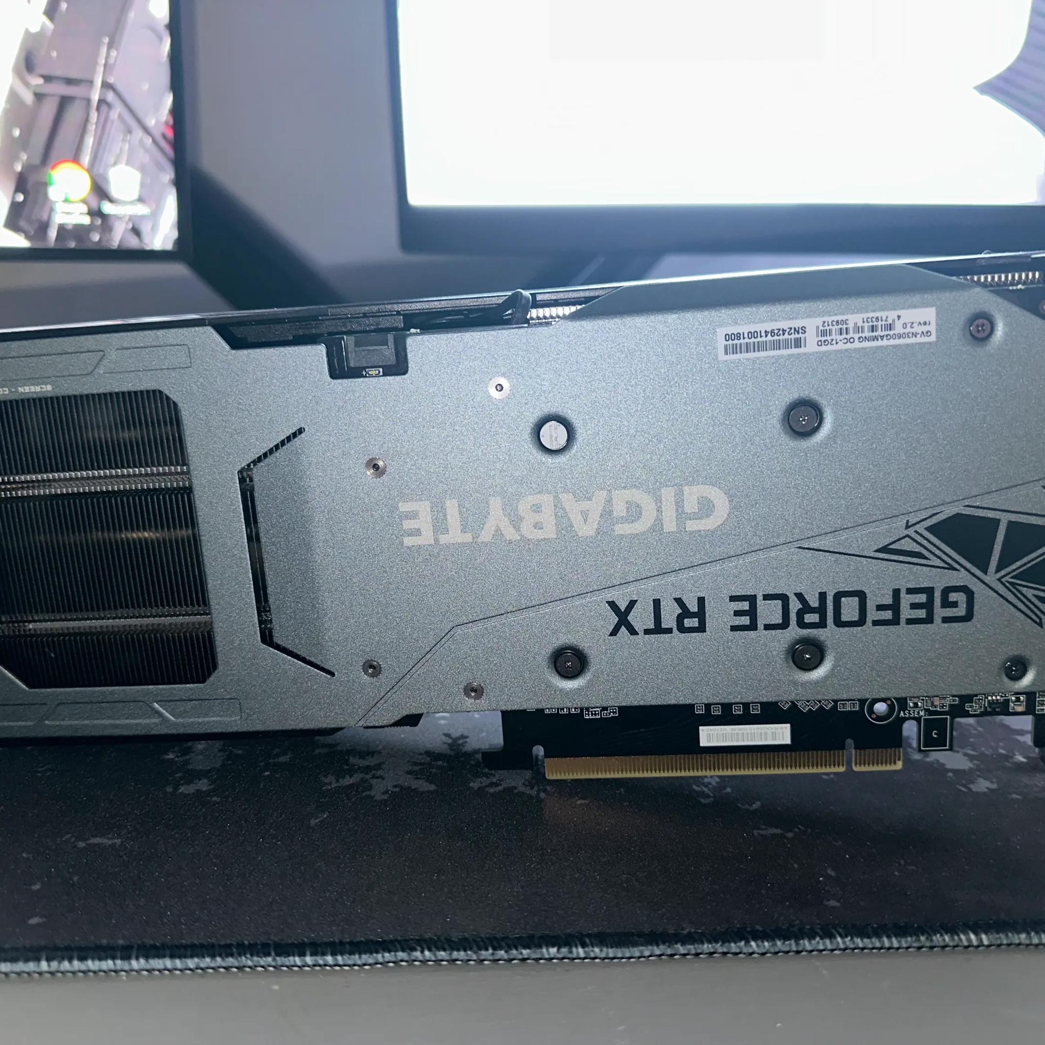 *NEW* Gigabyte RTX 3060 12gb