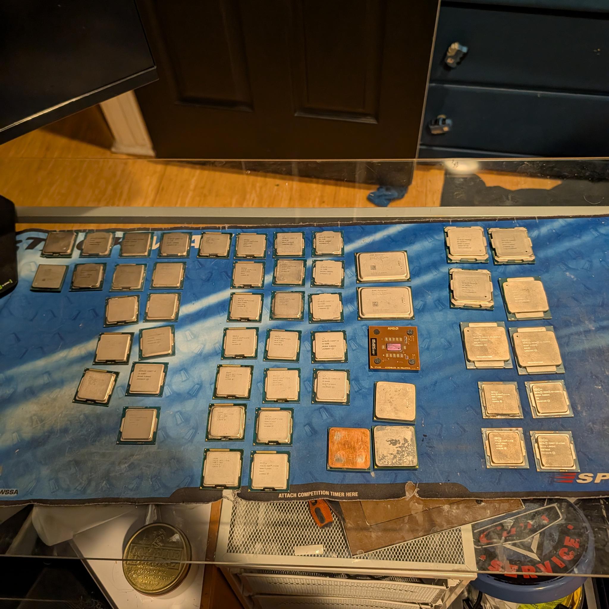 I7 I5 I3 XEON Pentium Celuron Core 2 Duo Athlon Combo