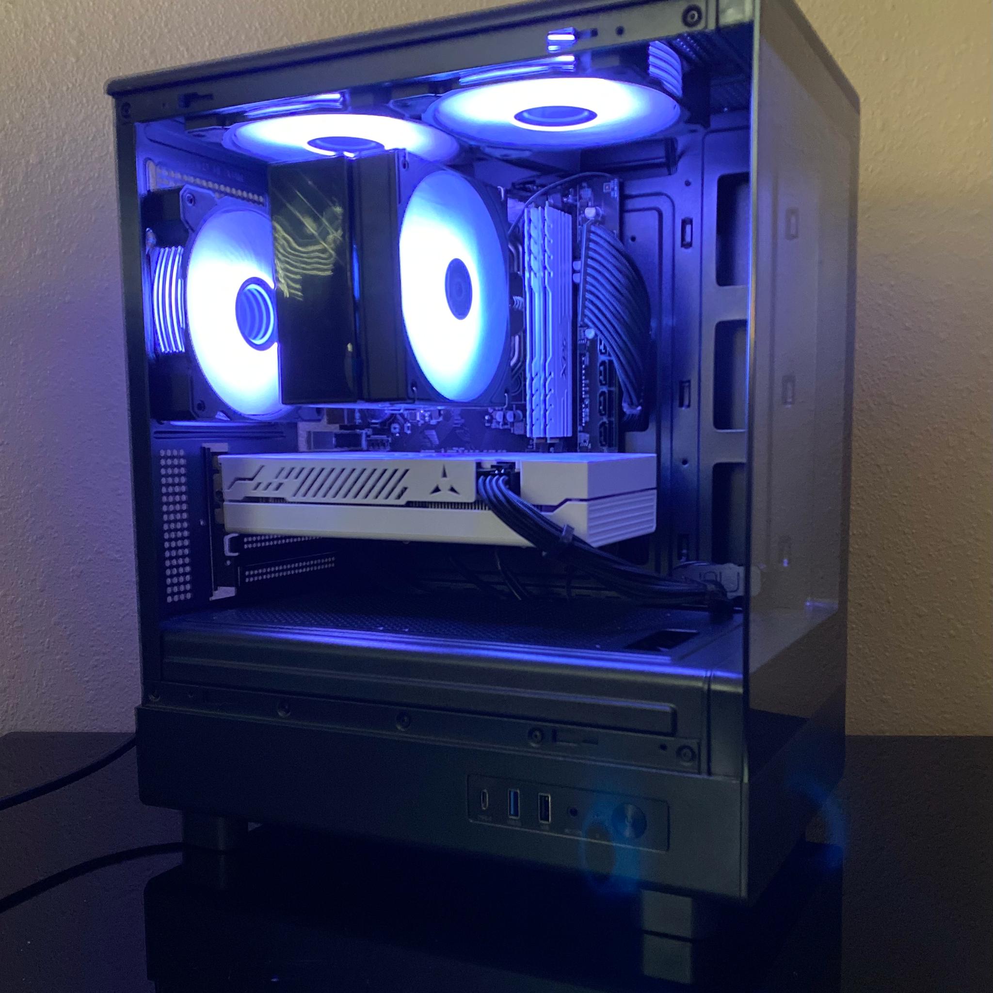 BUDGET GAMING PC| RX 6600M|RYZEN 5 3500|