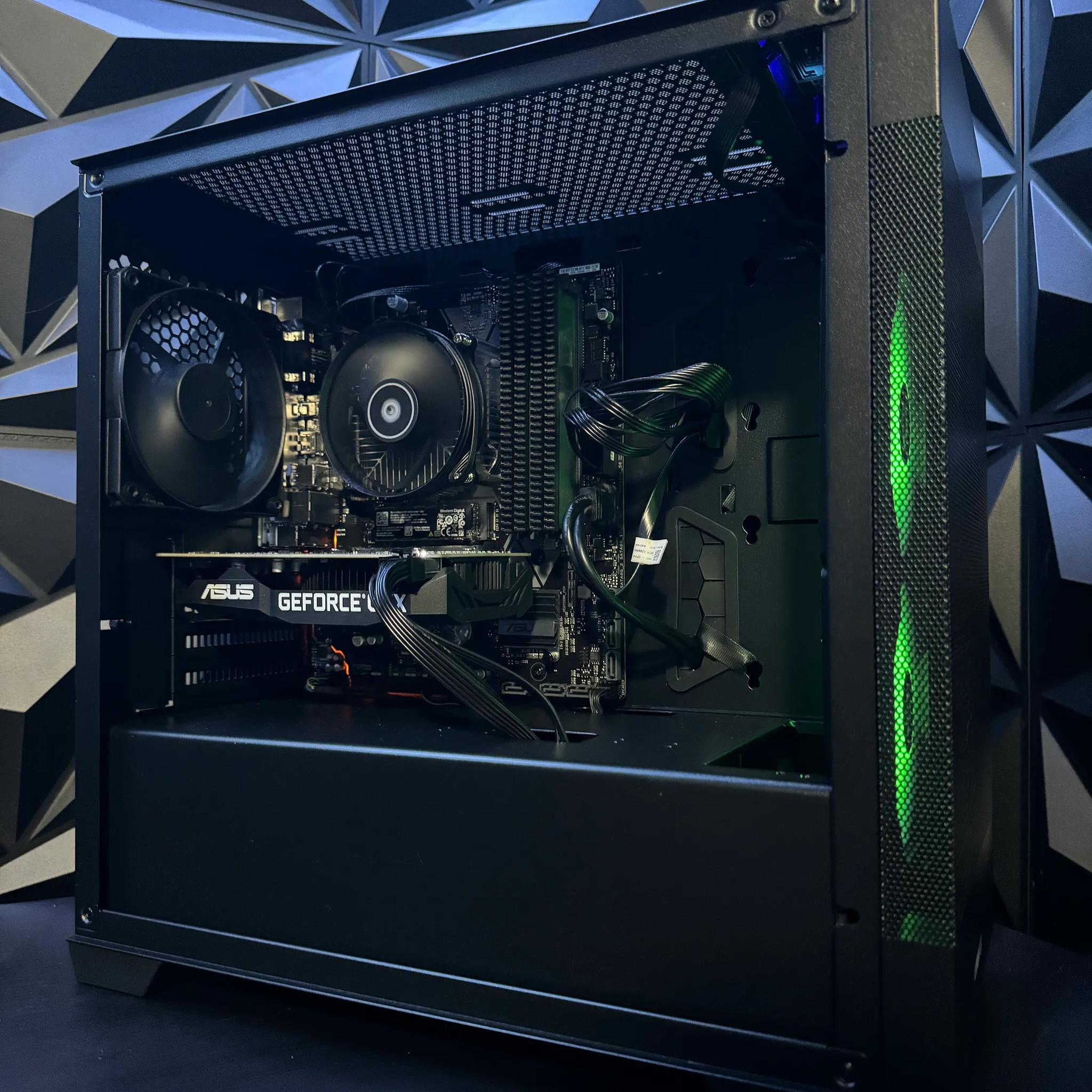 ⛓🖤Tusker Build 8560 💅🏽😈|The Budget Baddie| i5 8th Gen| GTX 1660