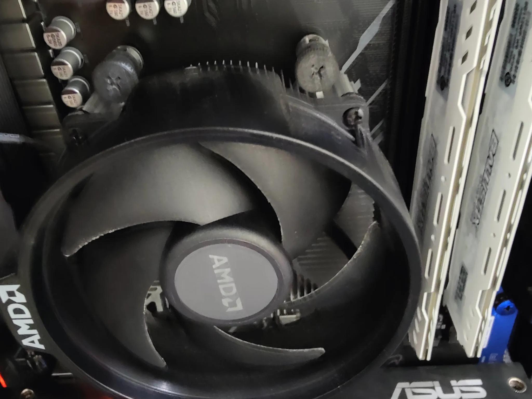 Ryzen 5600x w/stock cooler