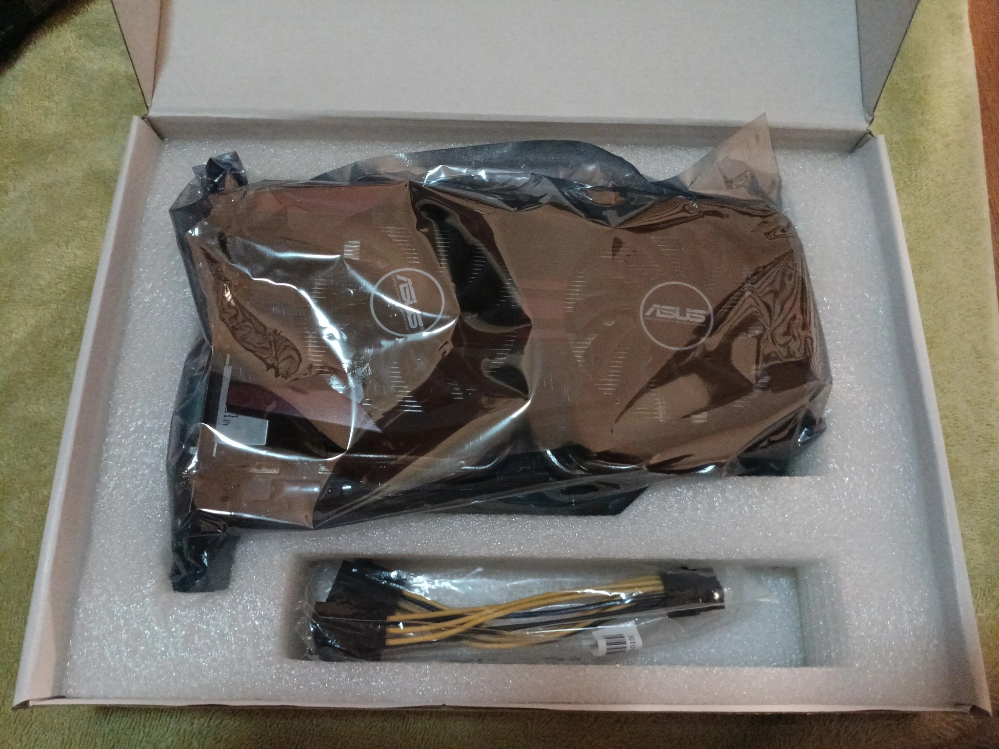 ASUS GeForce GTX 760 DirectCU II OC (2 GB)