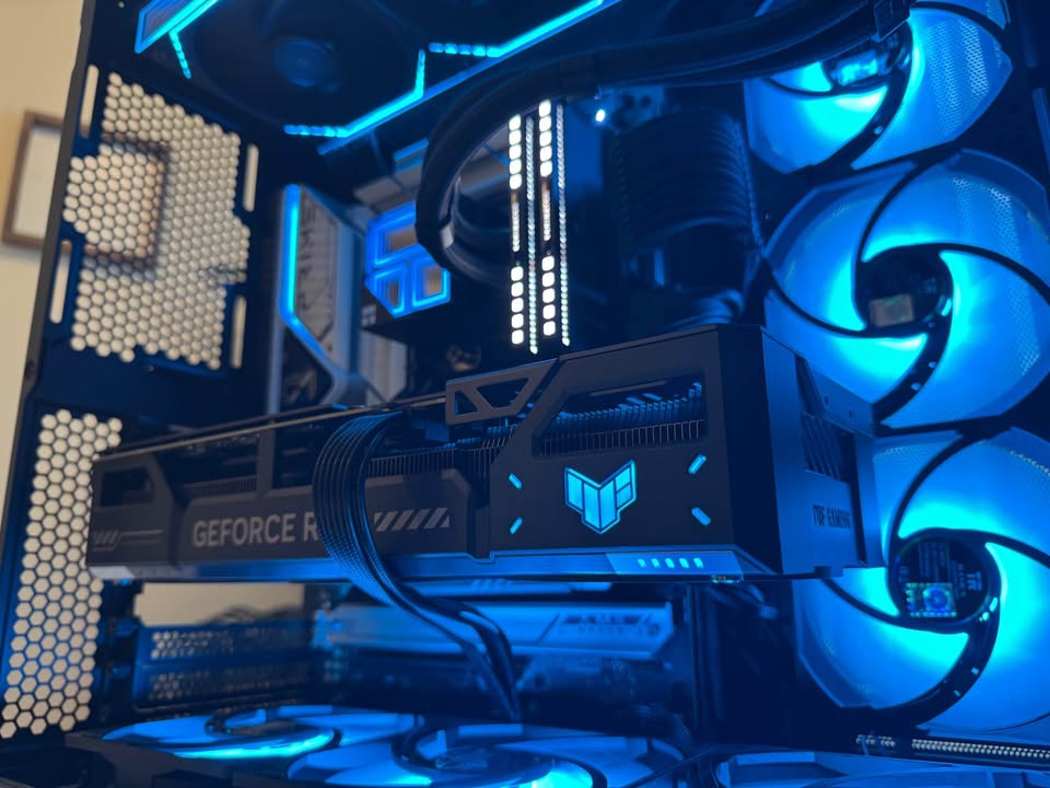 RTX 5070 i7 13700k DDR5 GAMING PC