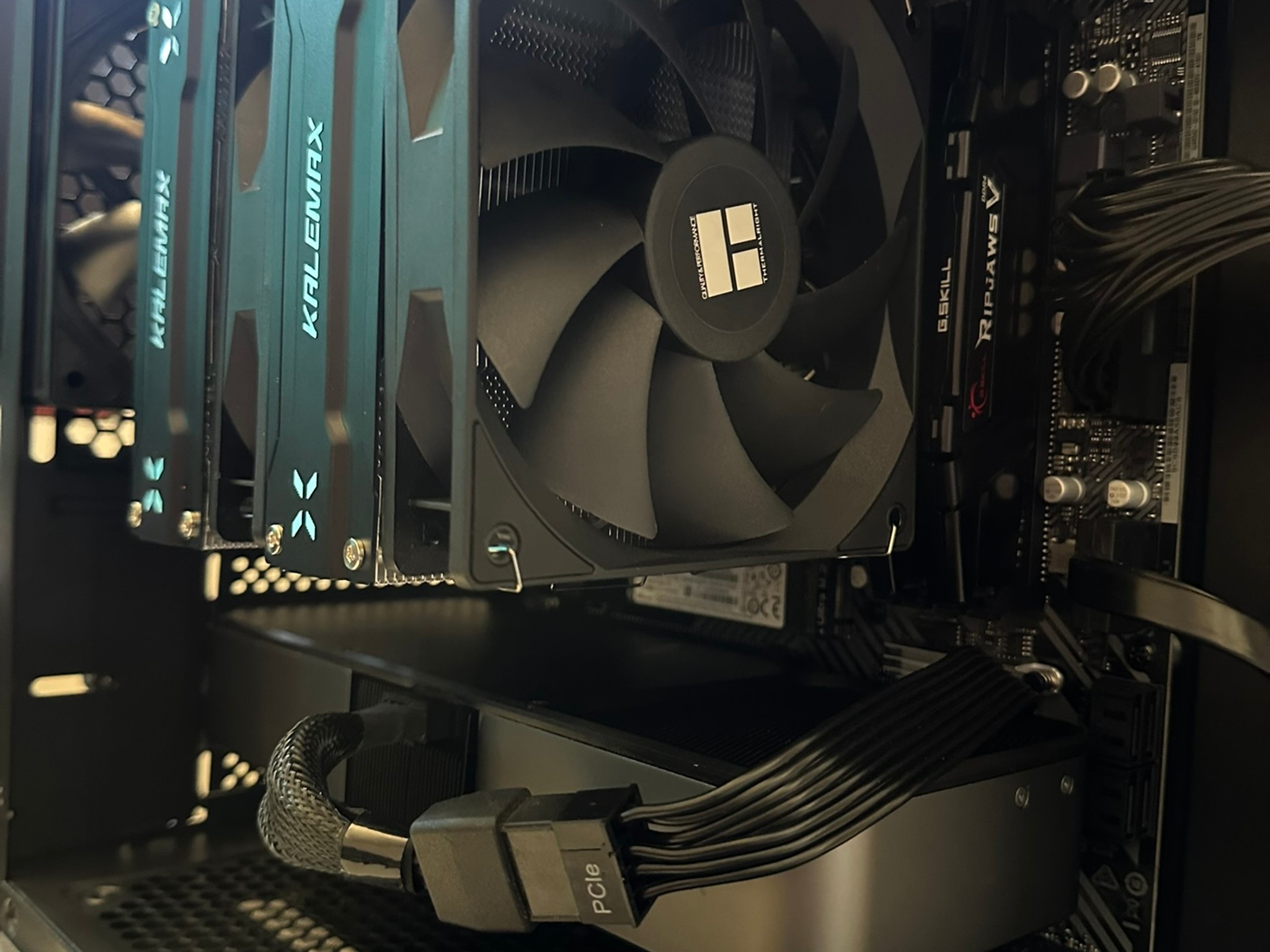 NO RGB Gaming PC - Ryzen 7 3800X / RTX 3070 / 1TB NVME / 32GB RAM