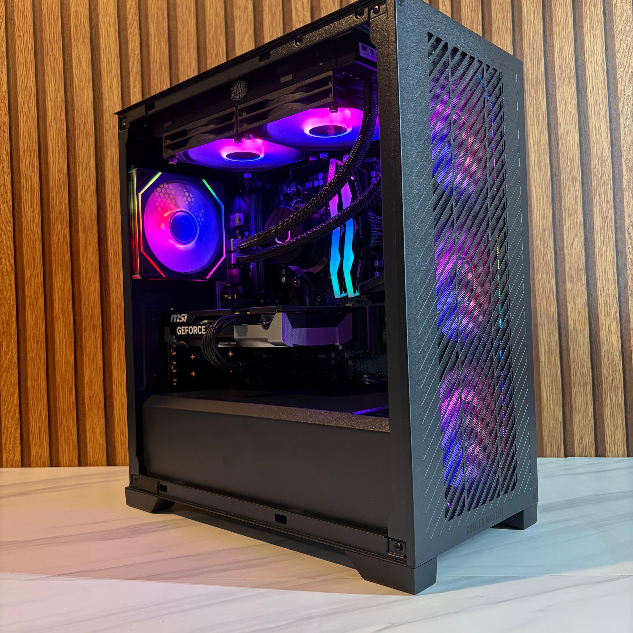 RTX 5060 | RYZEN 5 8400F | 16GB DDR5 | 1TB SSD | 650W | 240MM