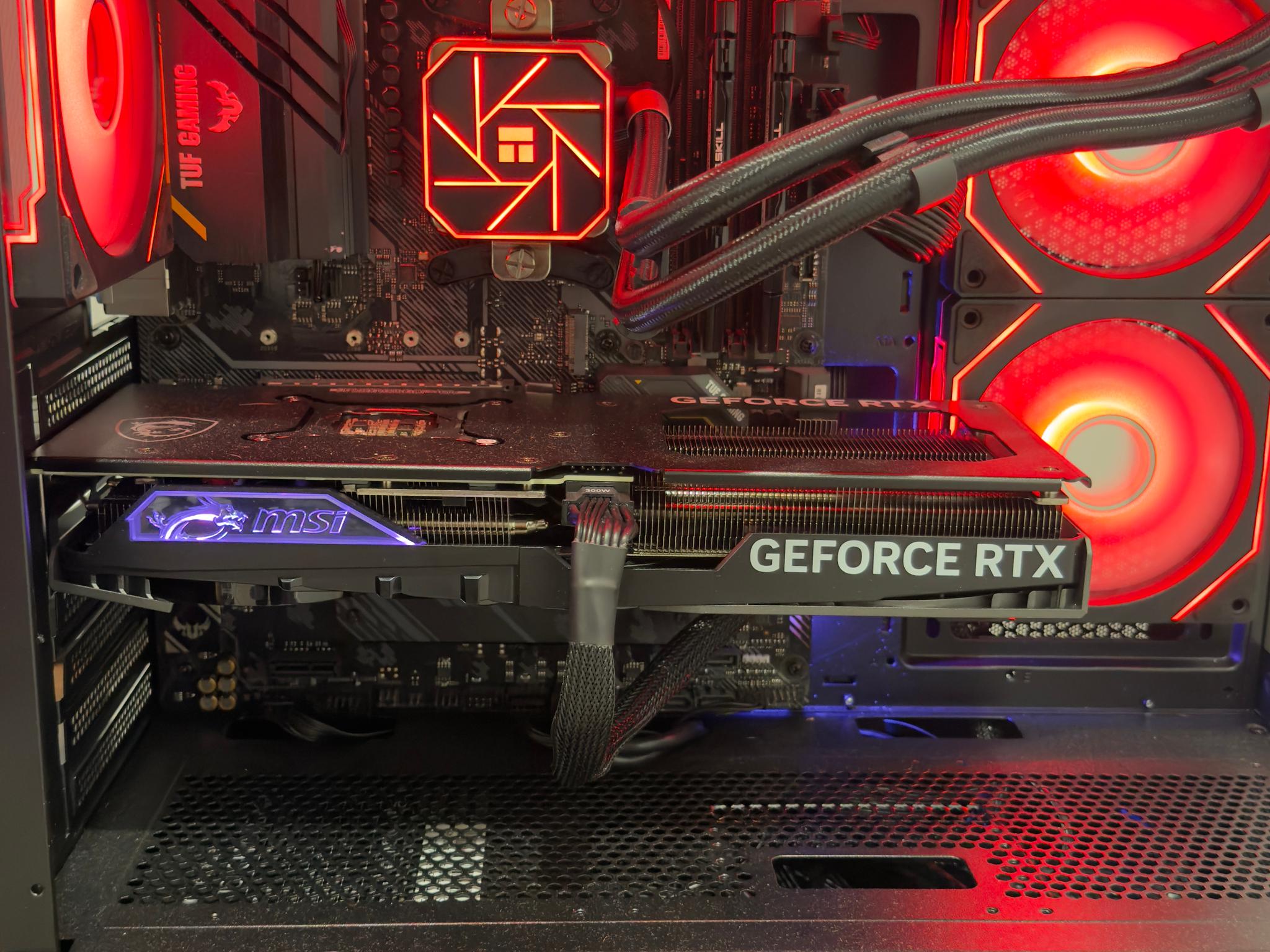 Ryzen 7 5800X | RTX 4070 SUPER | 32GB RAM