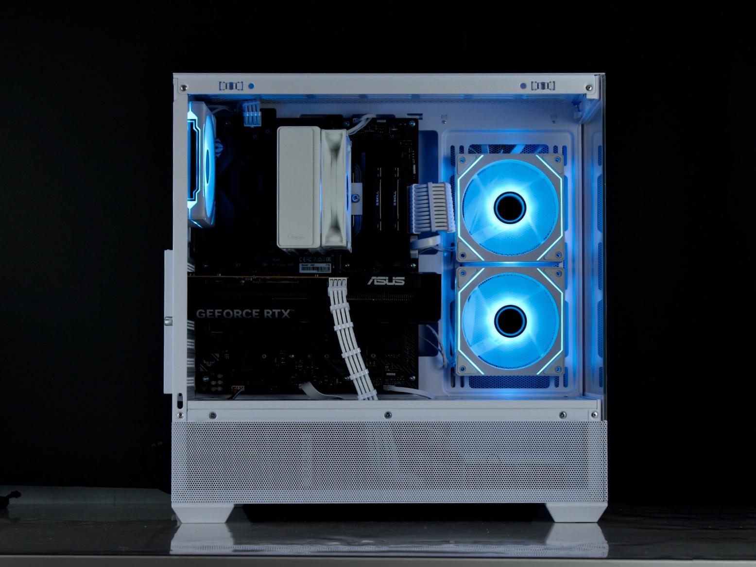 Powerful White Gaming PC – RTX 5060, Ryzen 5 5600X, 32GB, 1TB SSD - RGB, WiFi, BlueTooth