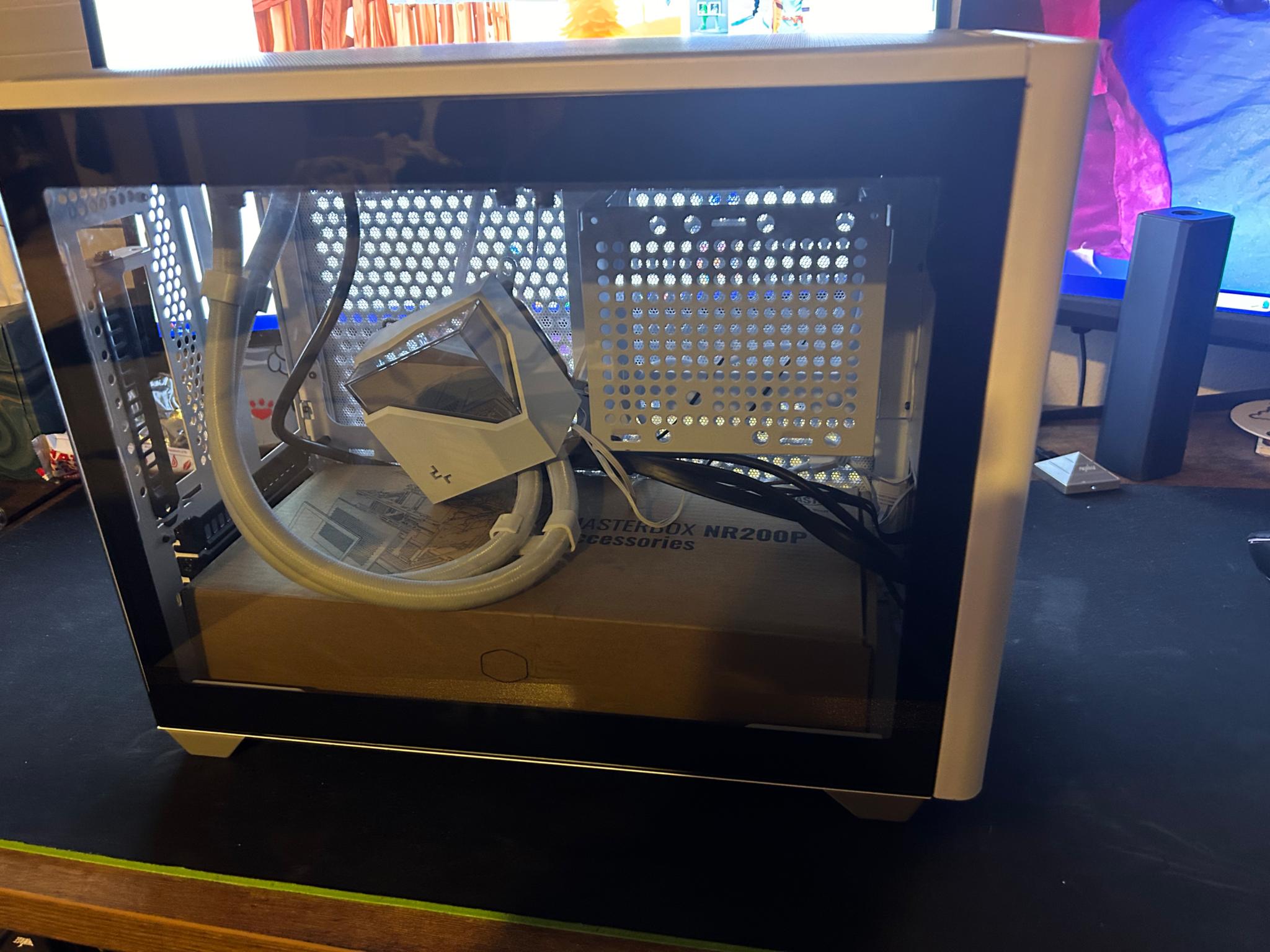 Coolermaster NR200p with 240mm RAD
