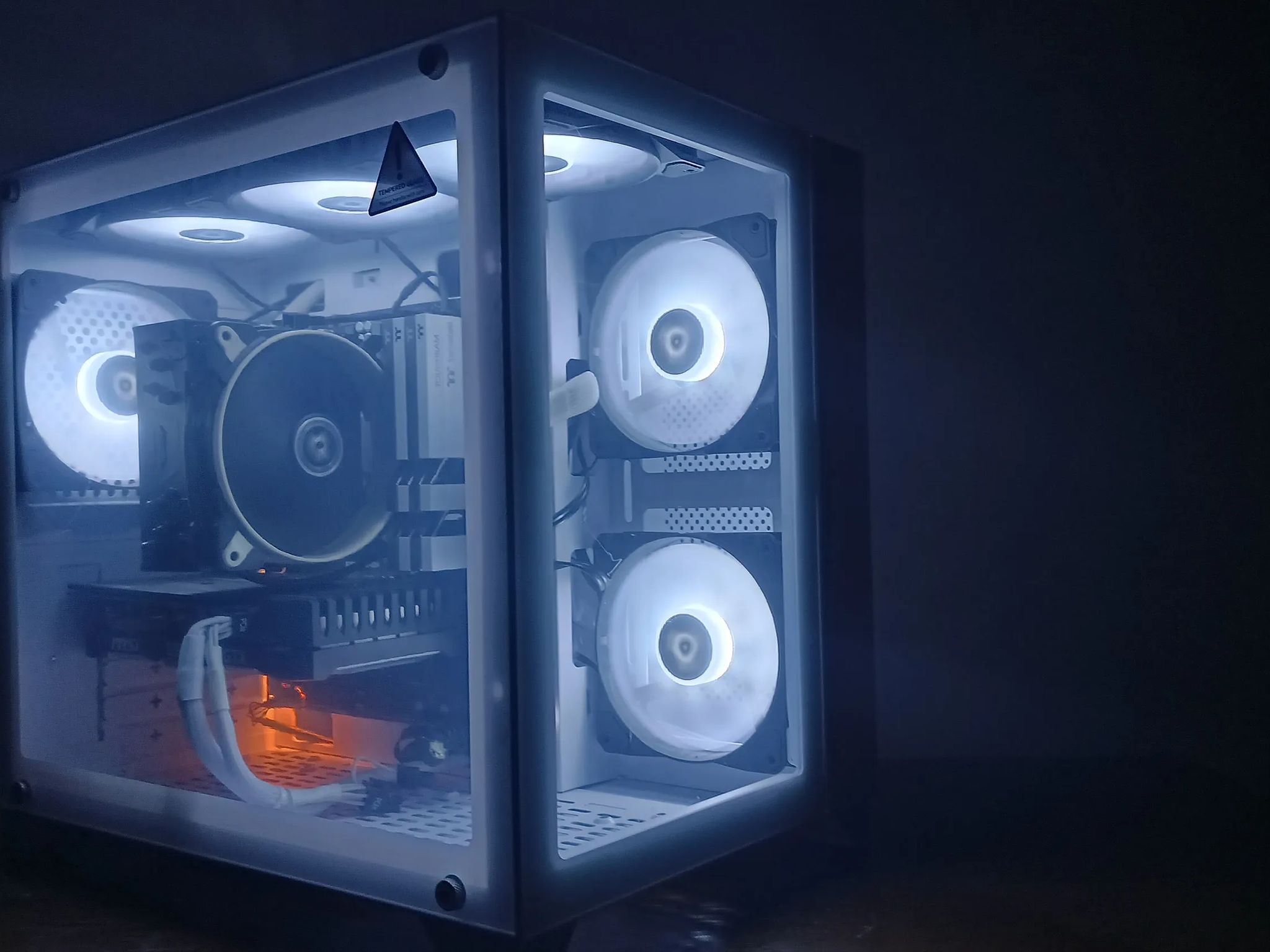 GTX 1660TI Ryzen 5 3600 GAMING PC