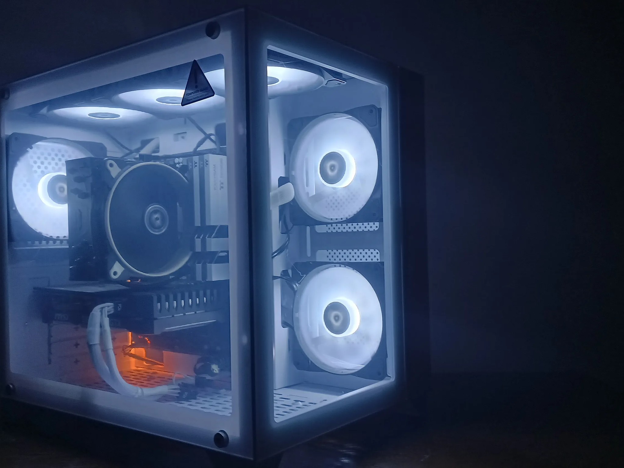 GTX 1660TI Ryzen 5 3600 GAMING PC