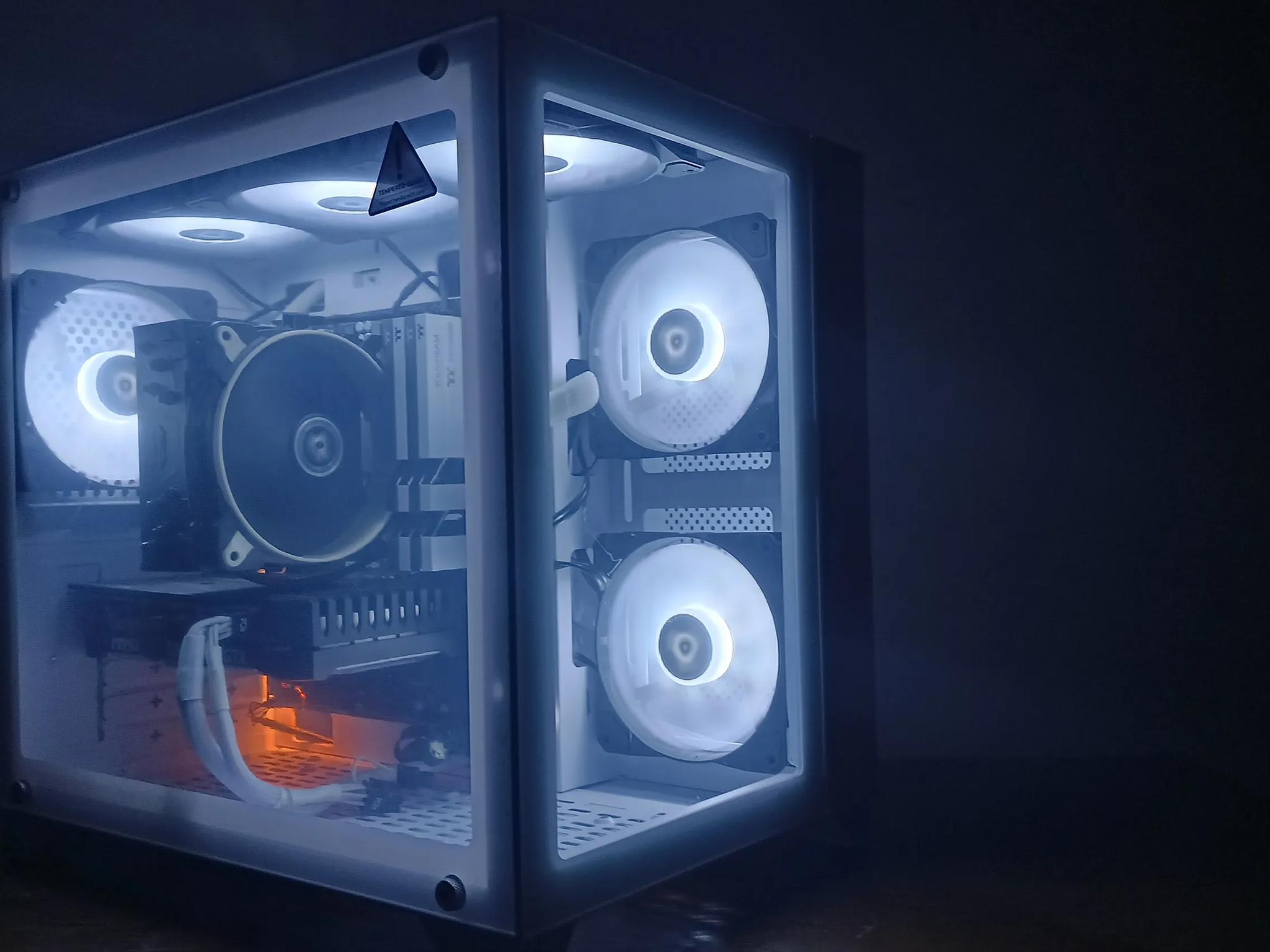 GTX 1660TI Ryzen 5 3600 GAMING PC