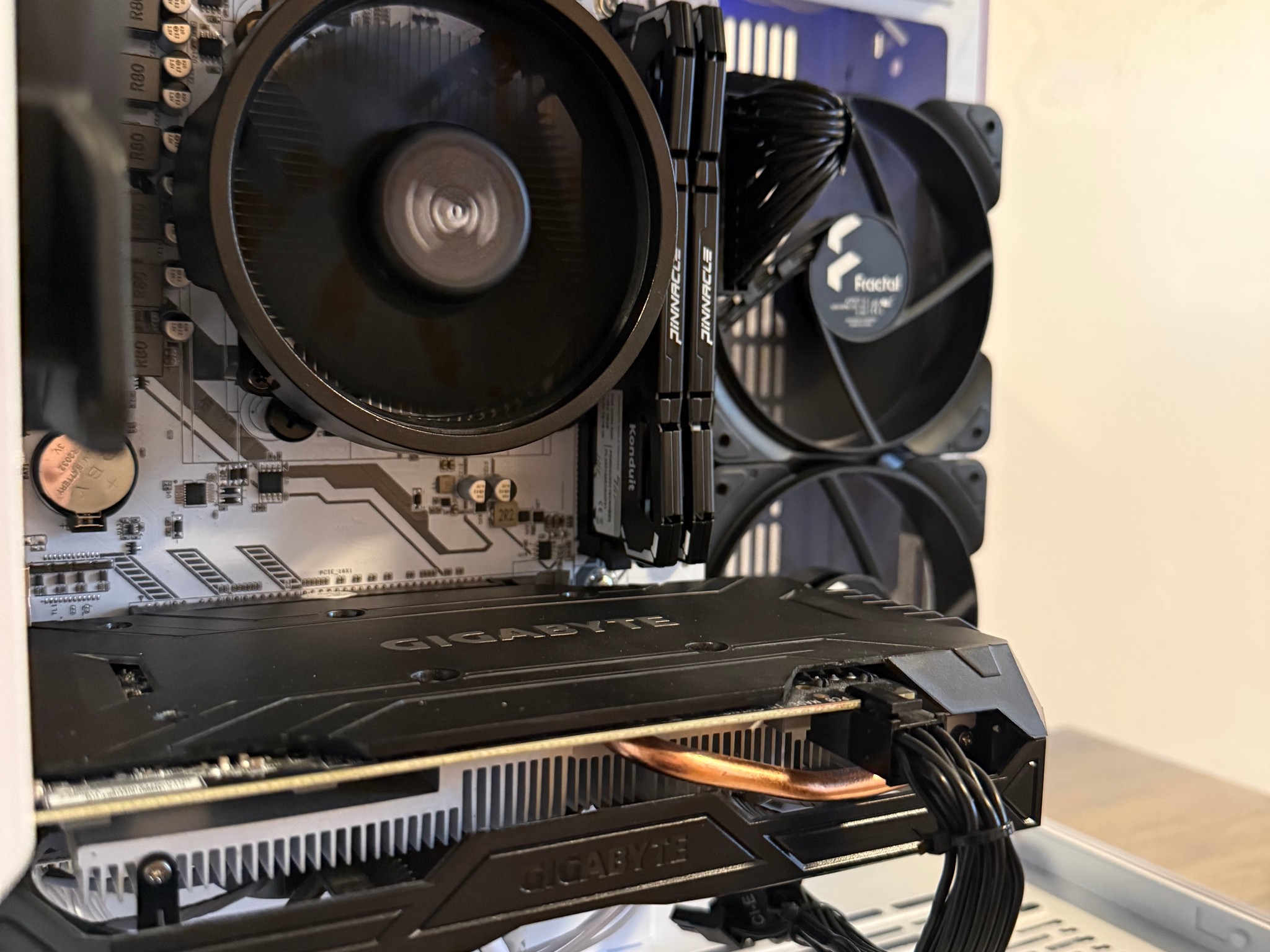 Budget 1080p Gaming PC | Ryzen 3 3100 | GTX 1060 6gb | 16gb DDR4 | 1 TB SSD