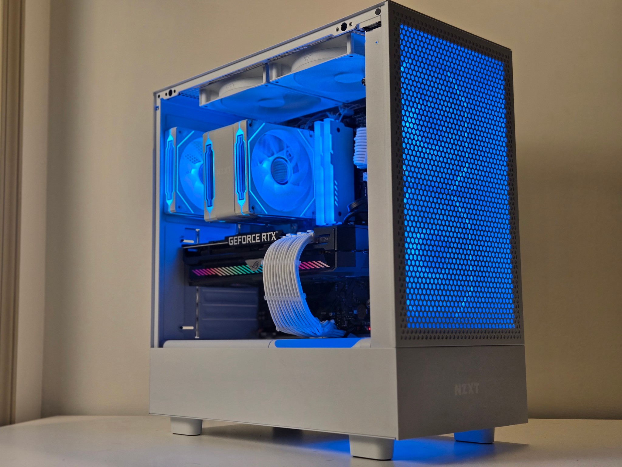 RTX 3070 Ti | Intel i5 13400F | 16gb DDR5 | 1tb Storage