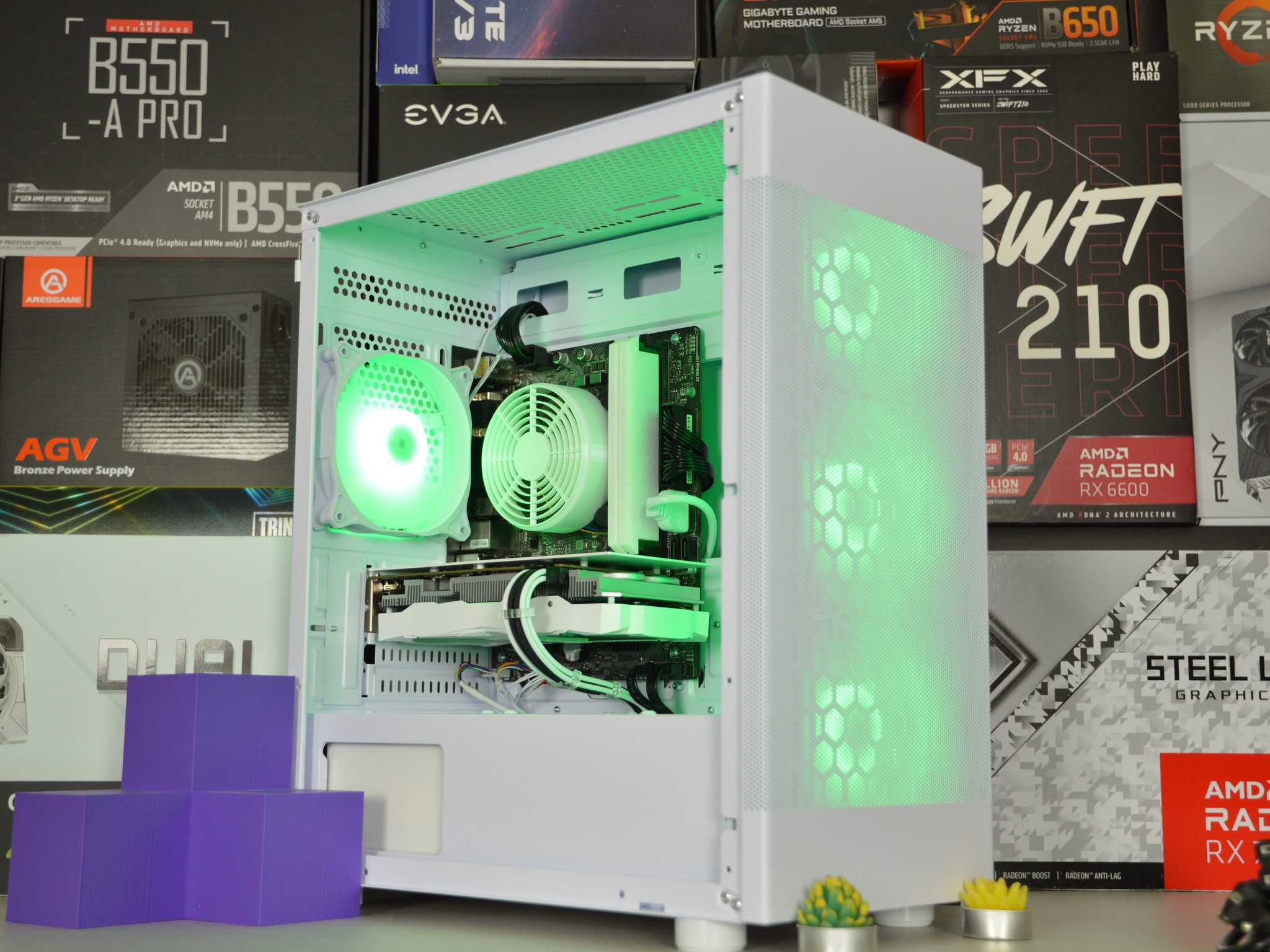🧊🧊| RTX 2060 SUPER 6GB | INTEL i5-9500 | 16GB DDR4 RAM | 256 GB SSD + 1 TB HDD | Ice Box |