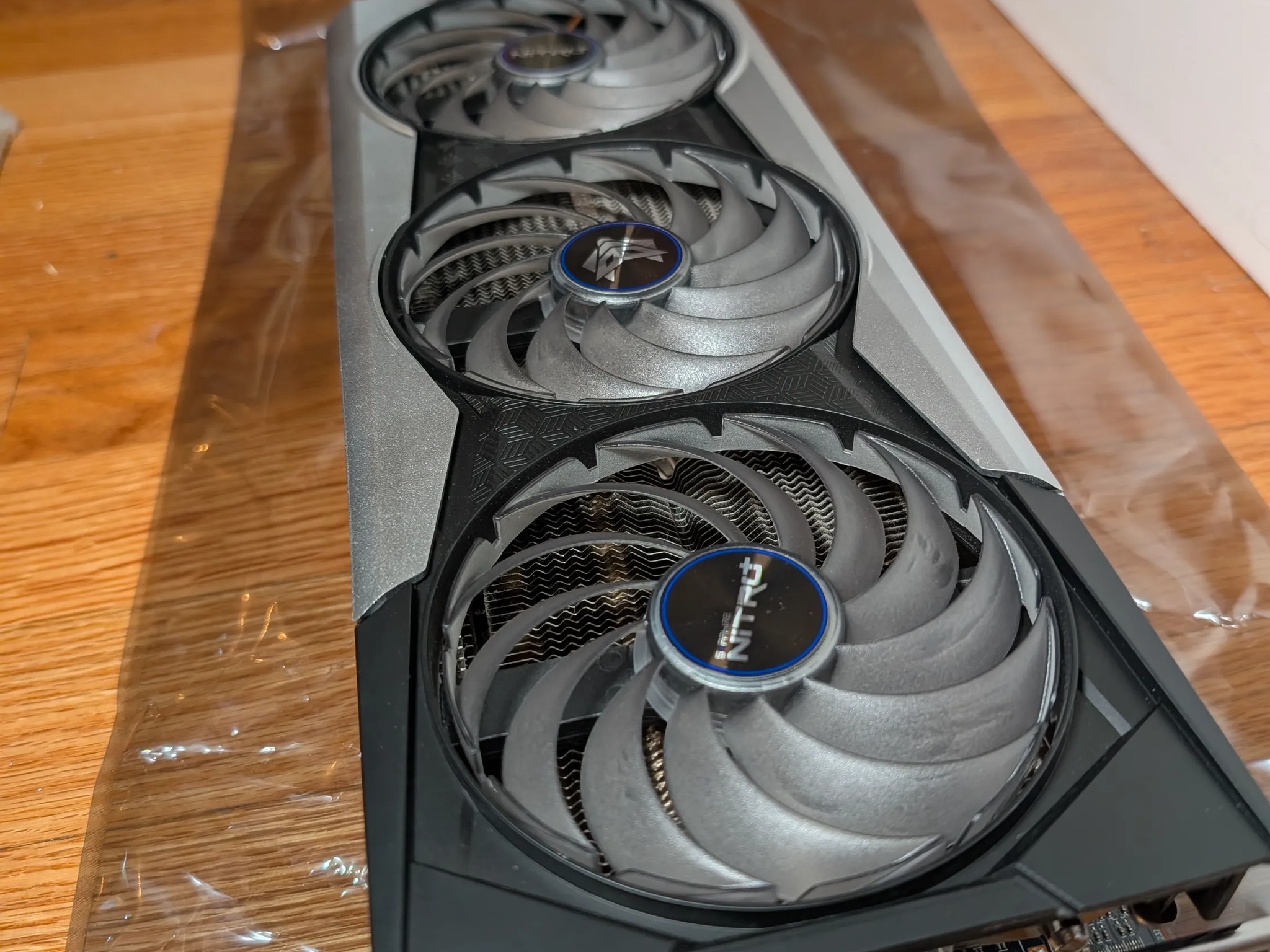 Sapphire RX 6950 XT (Like New - Original Box)