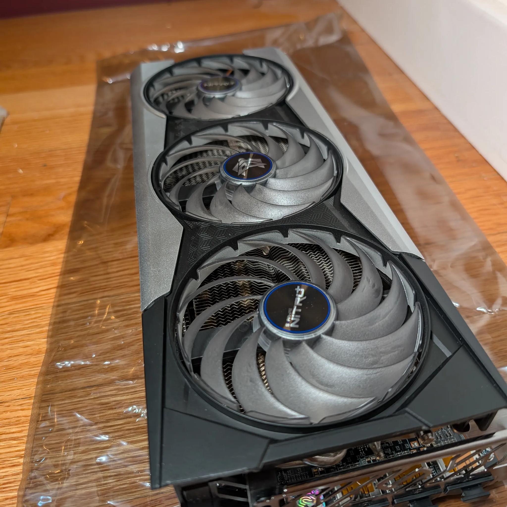 Sapphire RX 6950 XT (Like New - Original Box)
