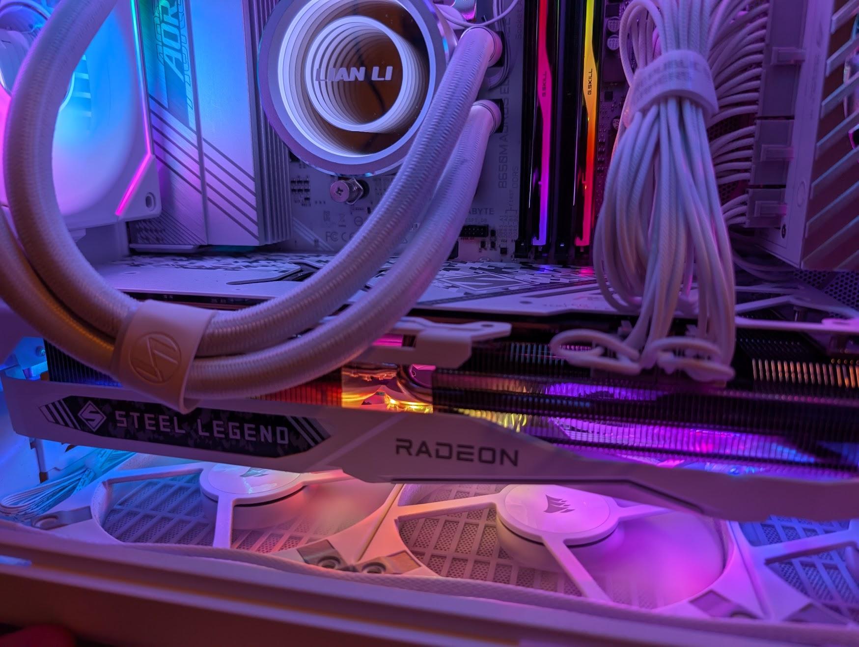 ASRock Radeon RX 7900 GRE Steel Legend - White 16 GB