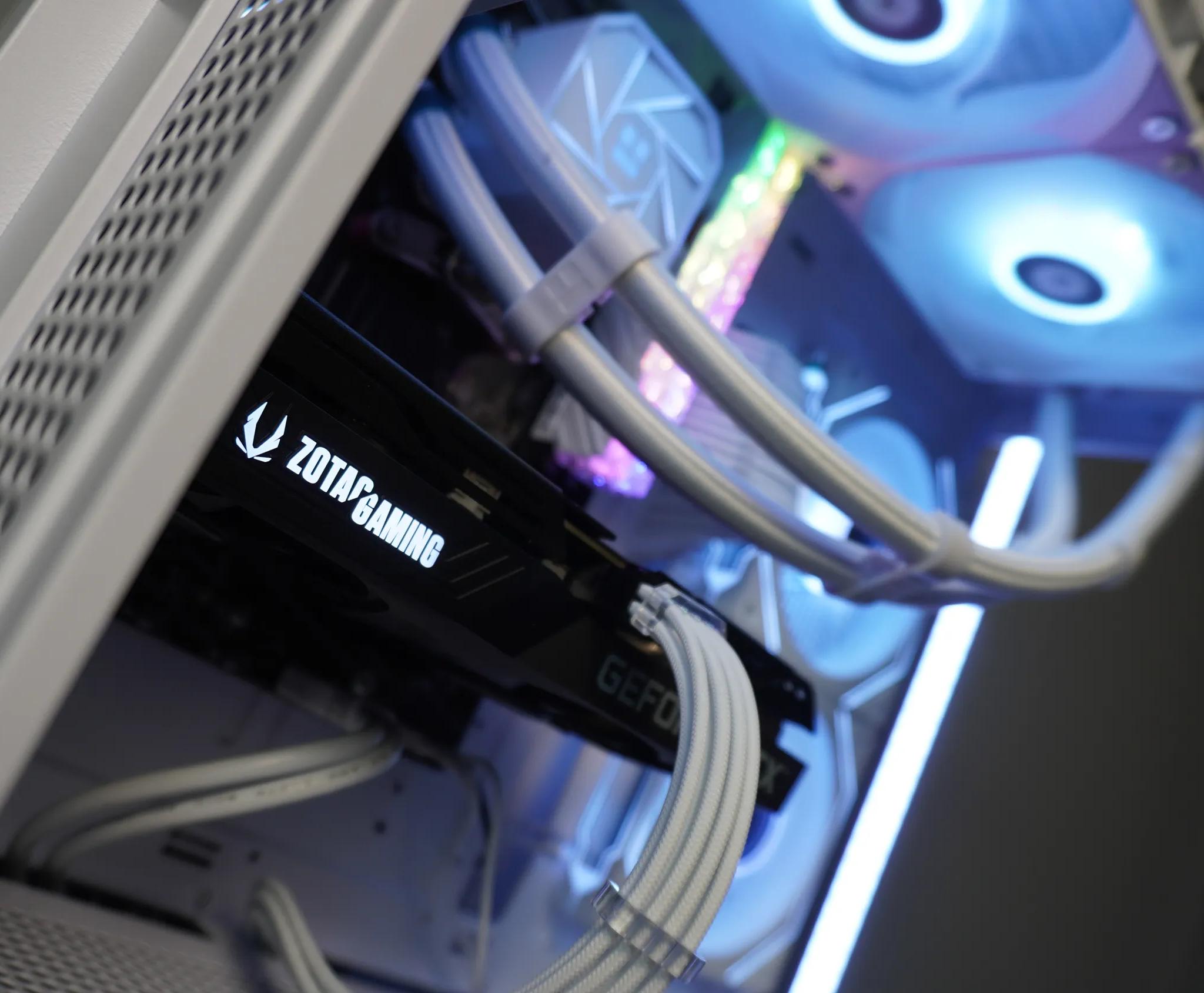 🤍AESTHETIC🤍 1080p/1440p Machine 💚 3060ti 8gb 🧡 Ryzen 5 5600 | 16GB DDR4 | 1TB NVME