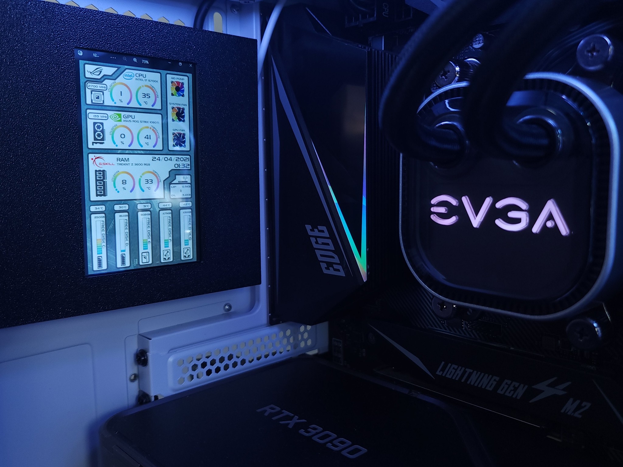 💙🤍RTX 3090 | Ryzen 9 5900X | 32GB 3200MHz | 1TB NVMe Gen 4