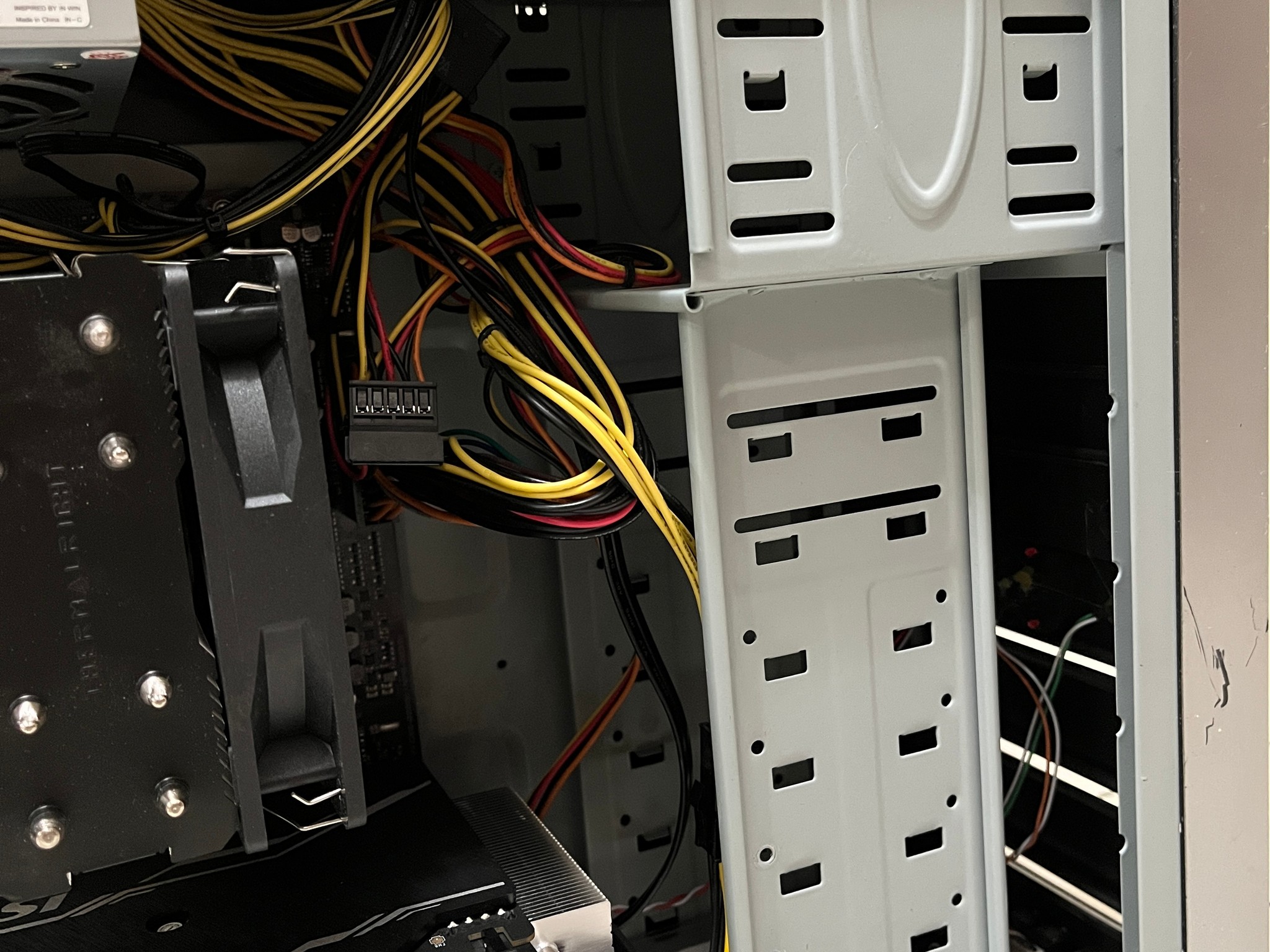 NVIDIA RTX 2060S,AMD Ryzen 5 3600,16GB RAM, 1.6TB Storage,Gaming PC w/ Wi-Fi & BT(Minor Case Damage)