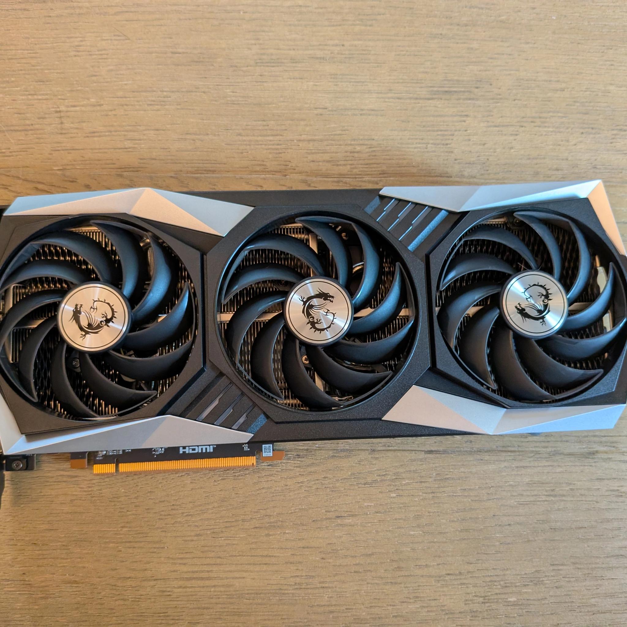 AMD 7900 XTX MSI Gaming Trio
