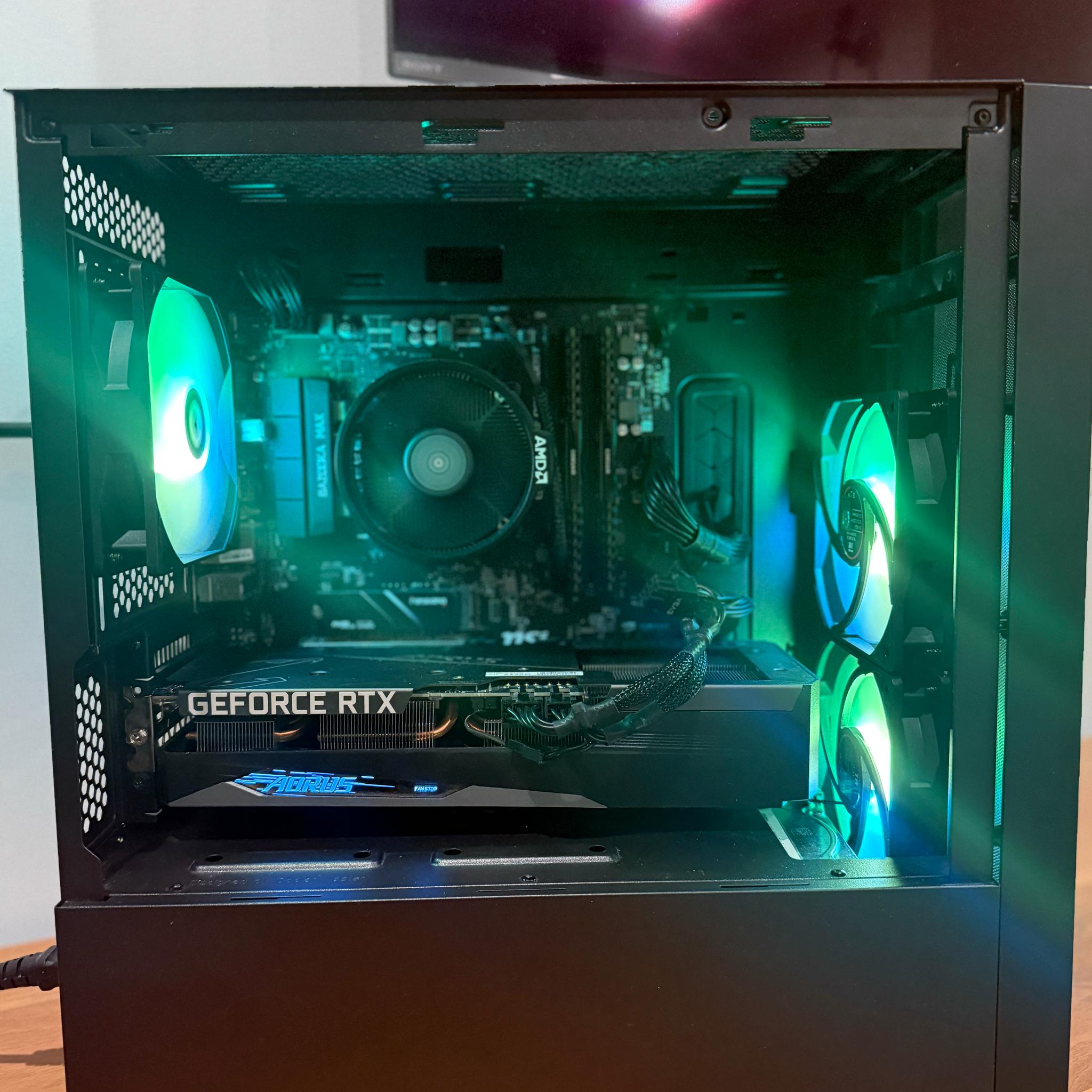 Rtx 3060 Ryzen 5 3600 16gb DRR4 Ram 500gb SSD 2TB HDD