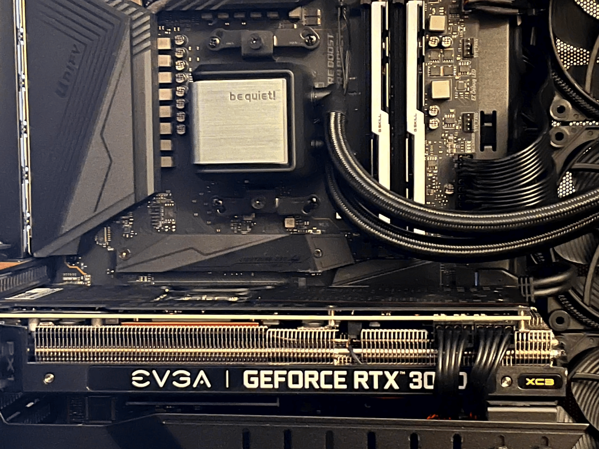 RTX 3080 FHR; Ryzen 7 5800X; 32G 3600Mhz; 750W PSU