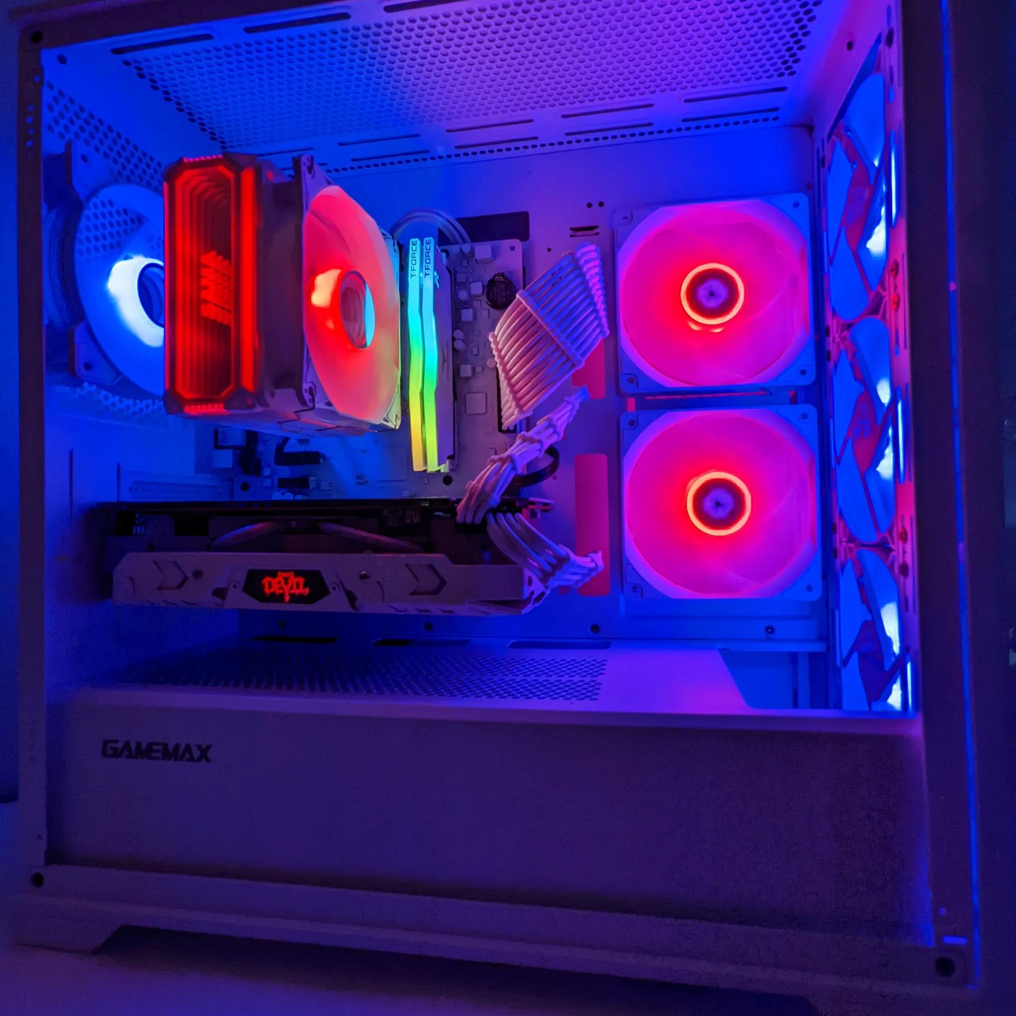 ⚪️Diablo Albus🔥🔥🔥| RX 580 8GB| Core I7 (6th Gen)| 16GB TFORCE DDR4 RAM| 1TB SSD|Windows 11 Pro