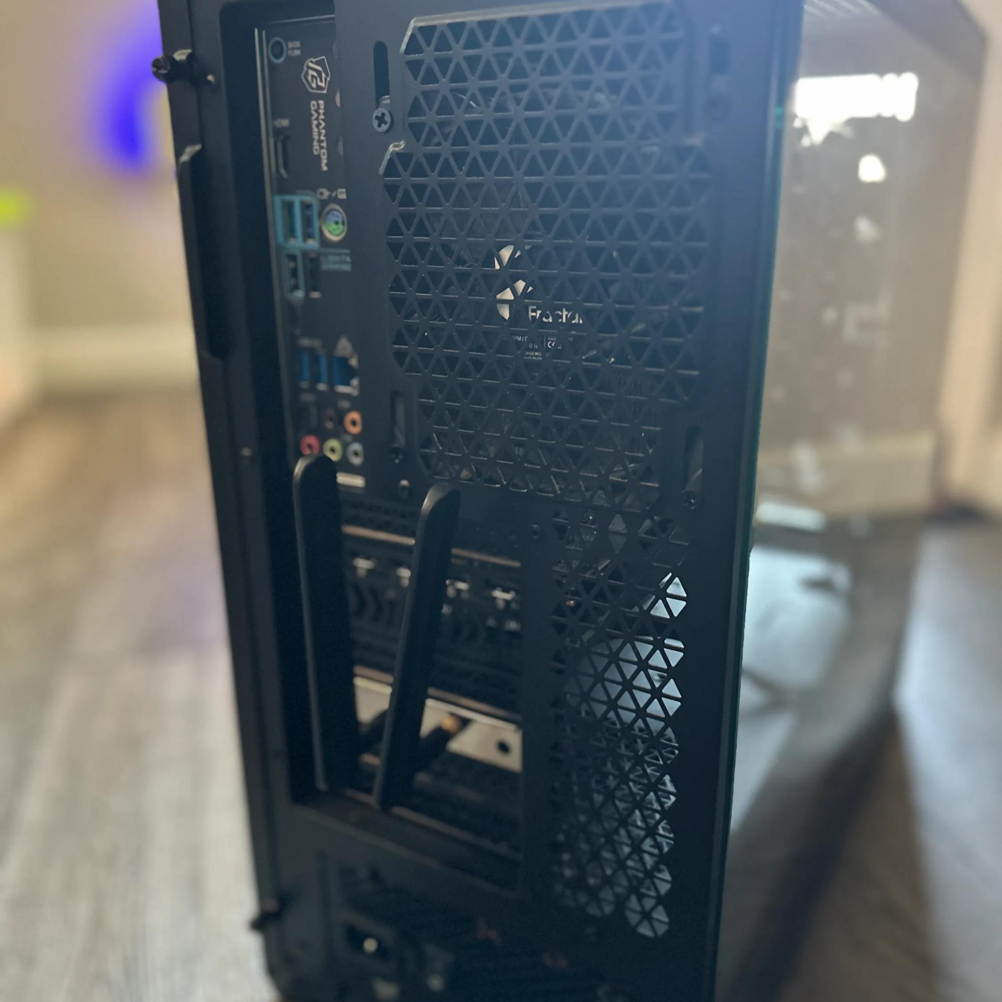 12600K & RX6600 Gaming PC