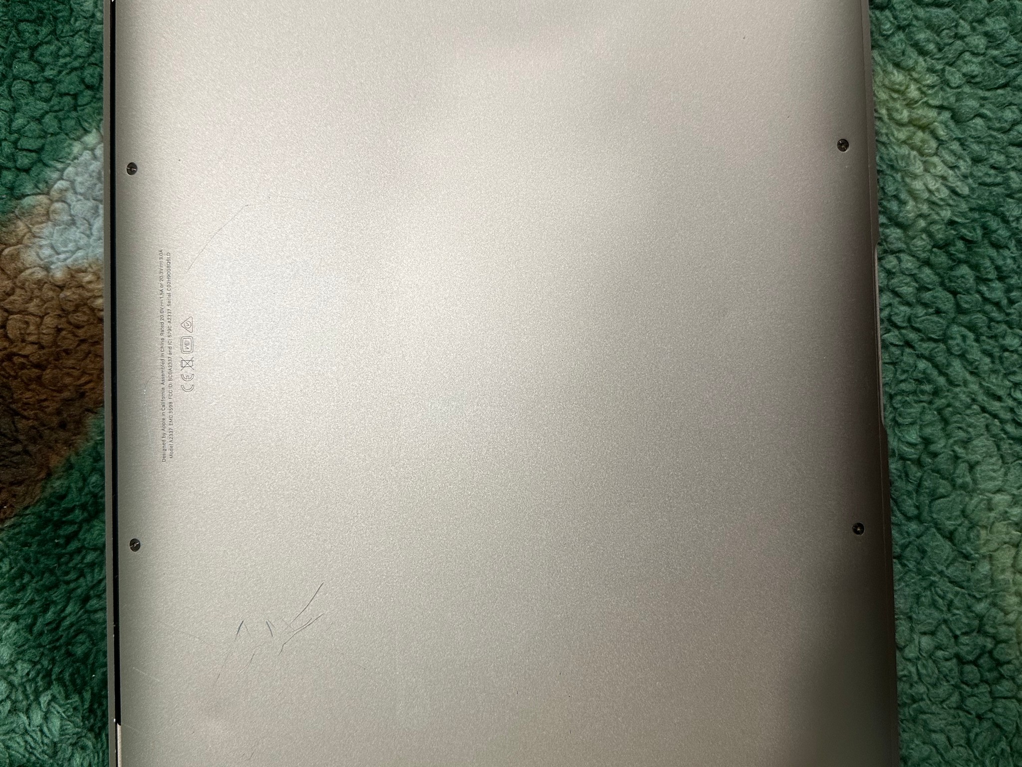 2020 Apple MacBook M1 Air 13" A2337 Gold Laptop M1 256GB Cracked Screen/ICloud Locked
