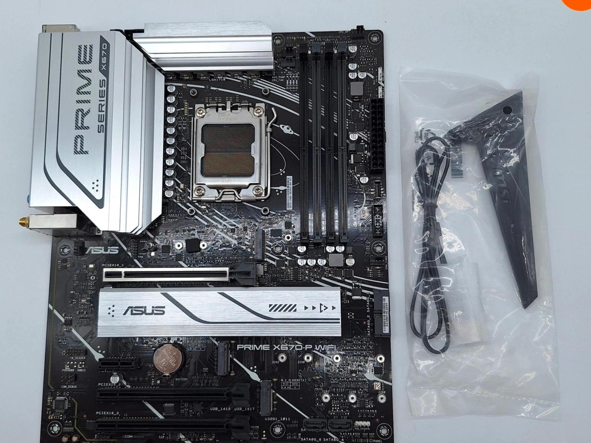 ASUS PRIME X670-P + 7700X + 500GB WiFi AM5 ATX AMD DDR5
