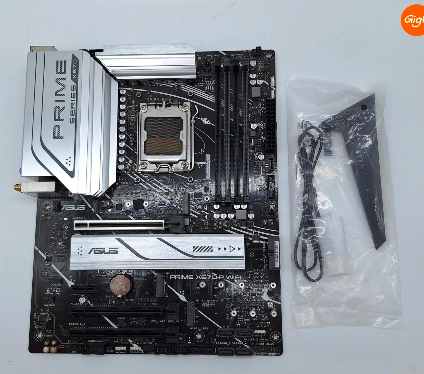 ASUS PRIME X670-P + 7700X + 500GB WiFi AM5 ATX AMD DDR5