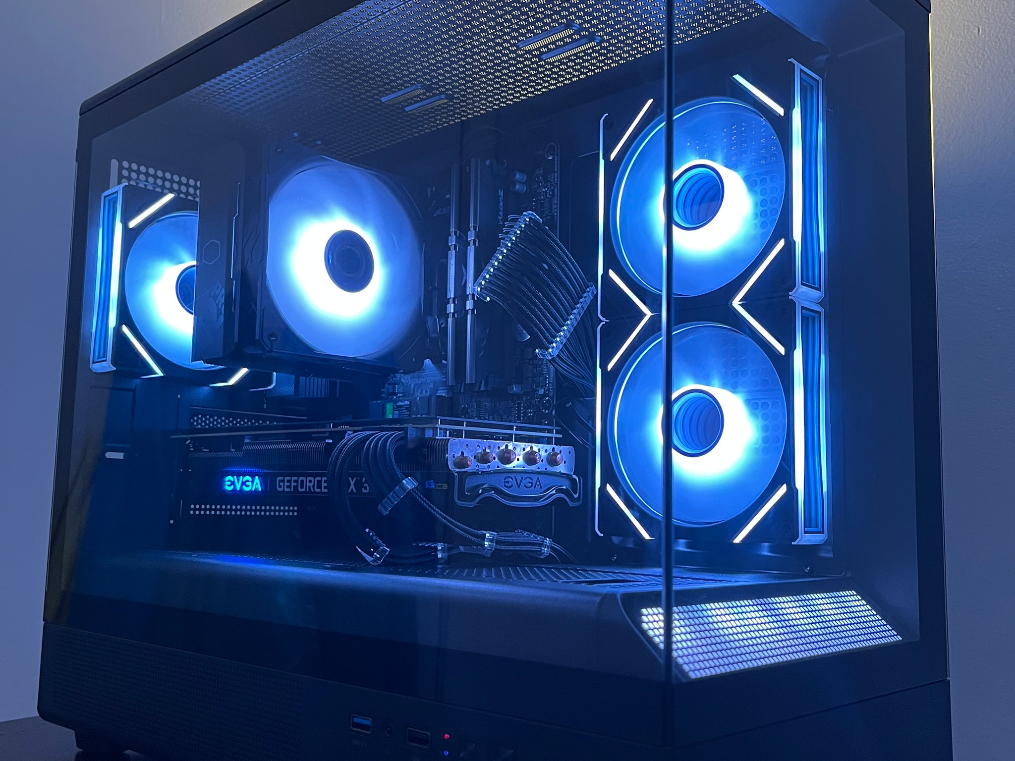 Gaming Pc | Ryzen™ 7 5700X | RTX™ 3070 | DDR4 32GB | 1TB NVMe | Win 11 Pro
