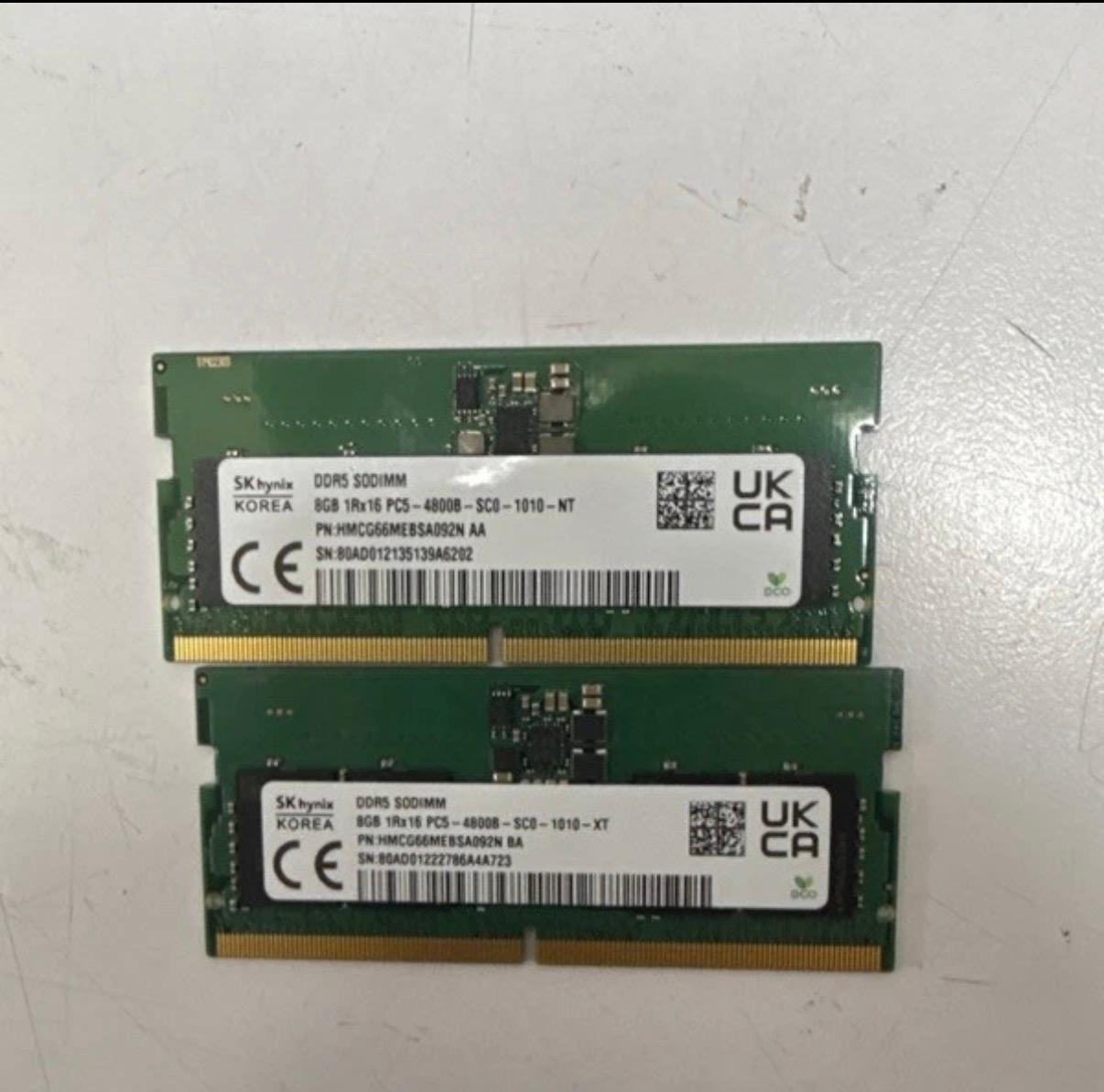 SK hynix 16GB (2x8GB) DDR5 SO-DIMM PC5-4800B ECC Reg HMCG66MEBSA092N