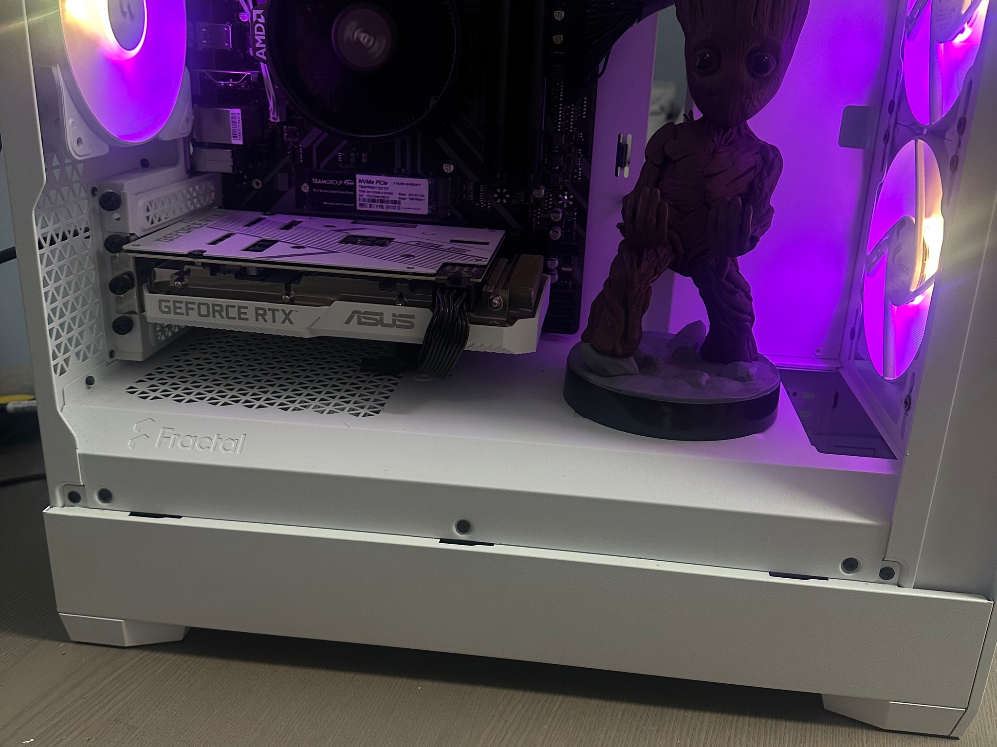 RXT 3060 12GB WHITE + RYZEN 5 5500 GAMING PC