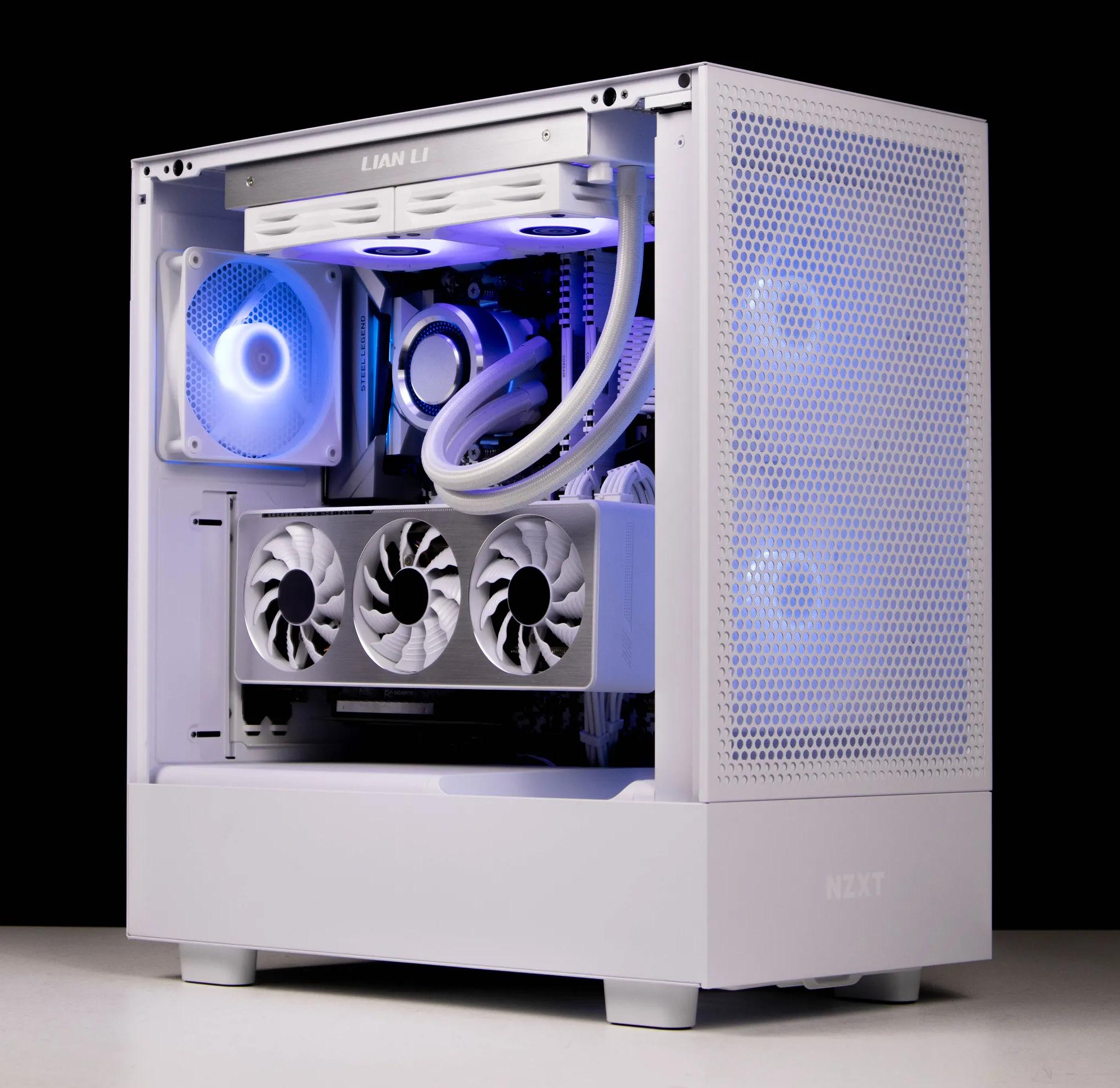 ~Snowstorm~ (RTX 3070 | Ryzen 5 5600X | 32gb RAM)