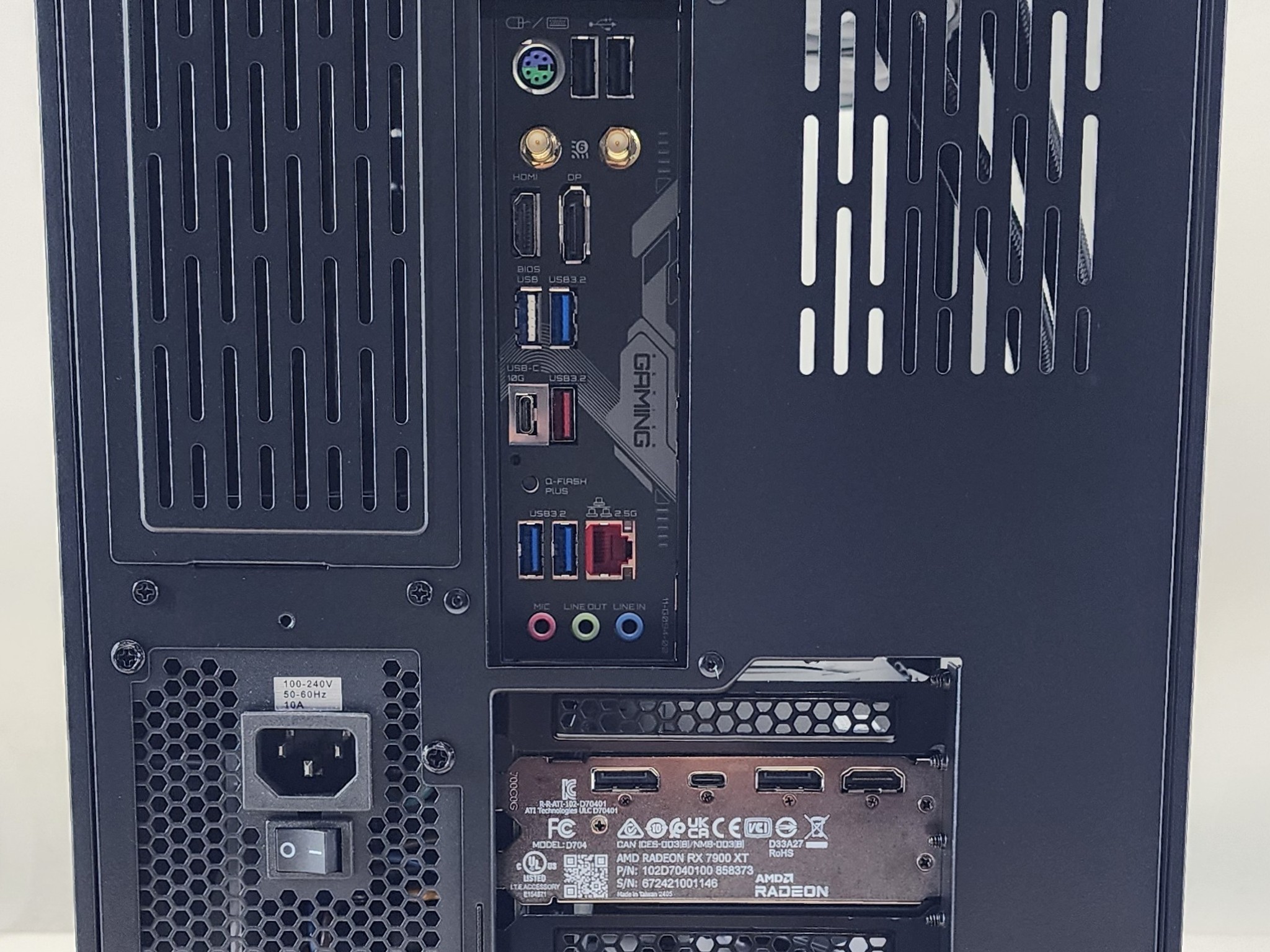 Gaming PC Ryzen 7 9700X 32GB RAM 1TB SSD RX 7900 XT 20GB Windows 11 Computer