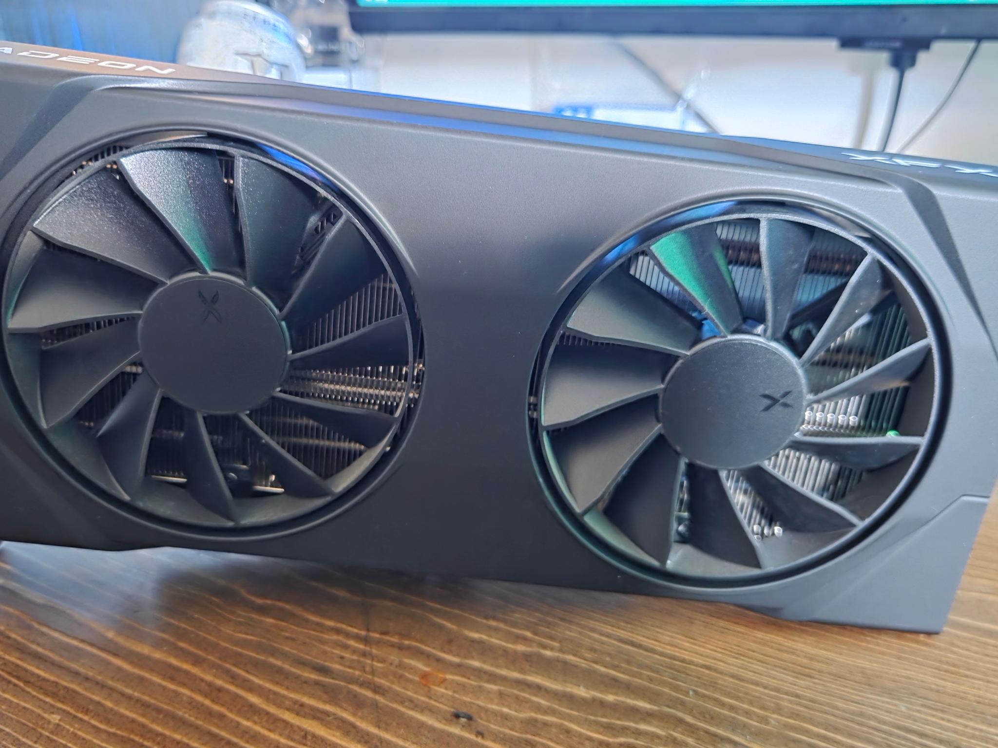 9060xt XFX SWIFT 8gb oc