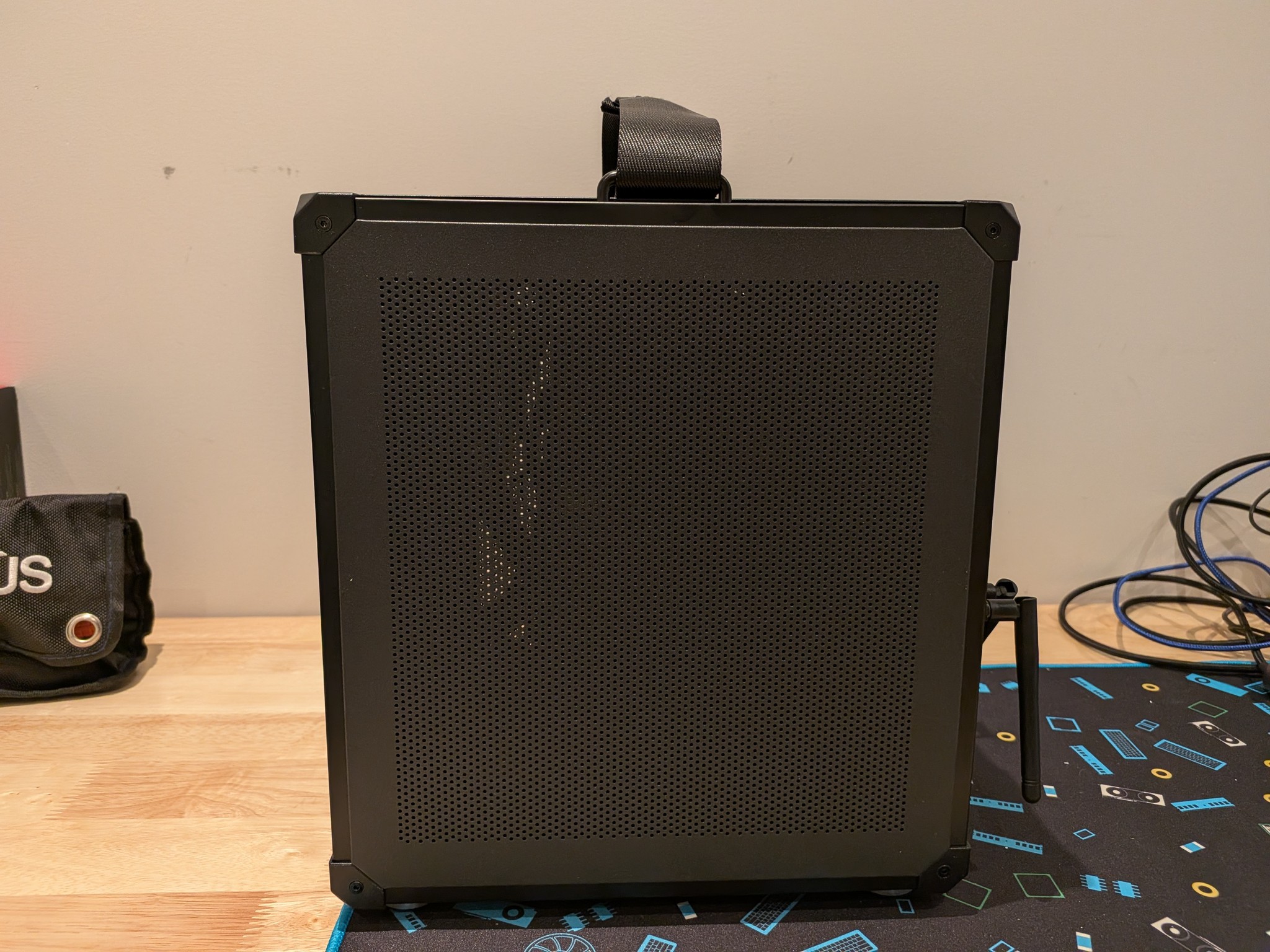1080p Budget Blackout - RTX 3050, Ryzen 5 5500, 32 GB DDR4 RAM, 1 TB NVME