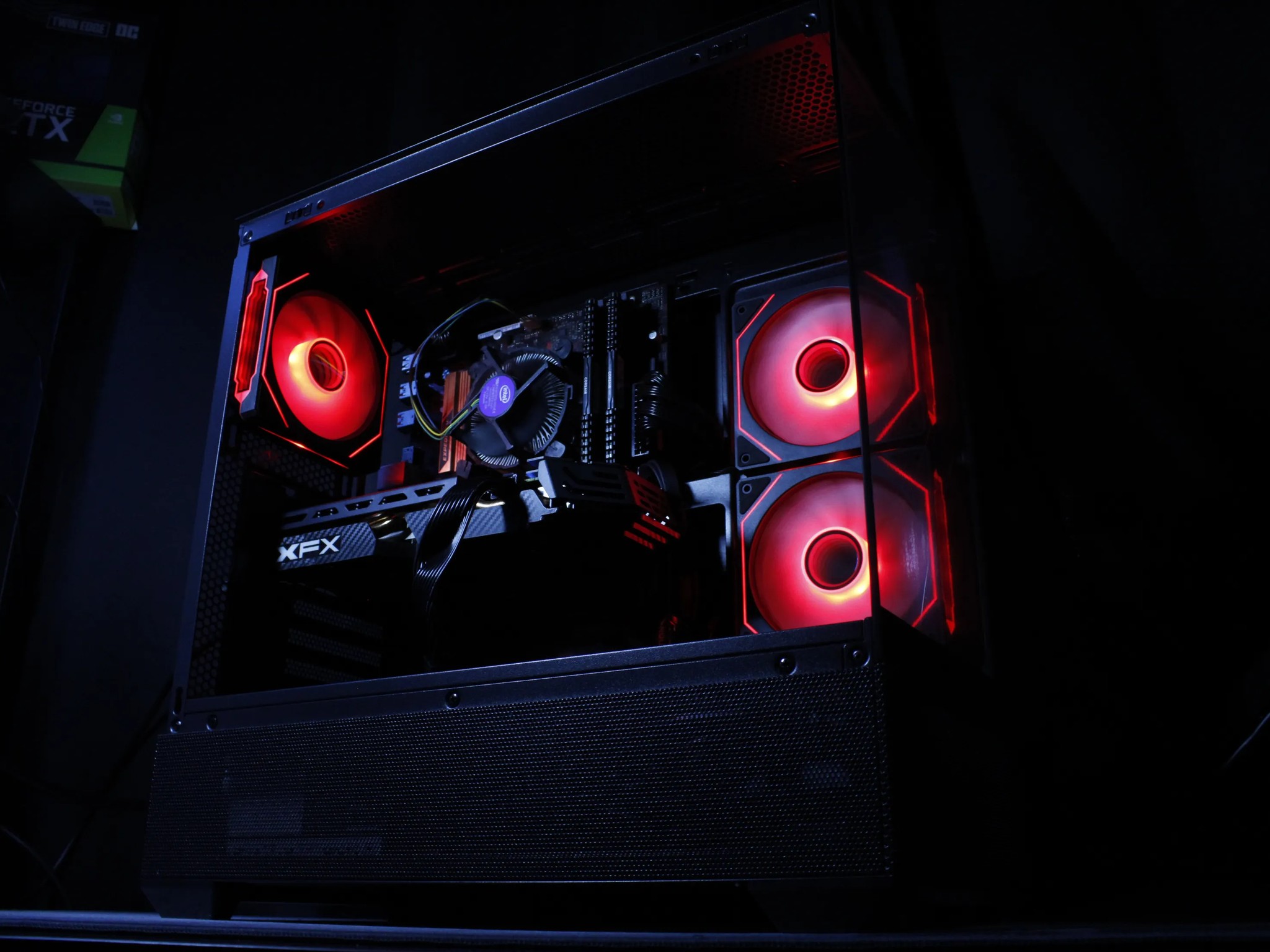 RGB Gaming PC [RX 580 8gb] [16gb DDR4 Ram]