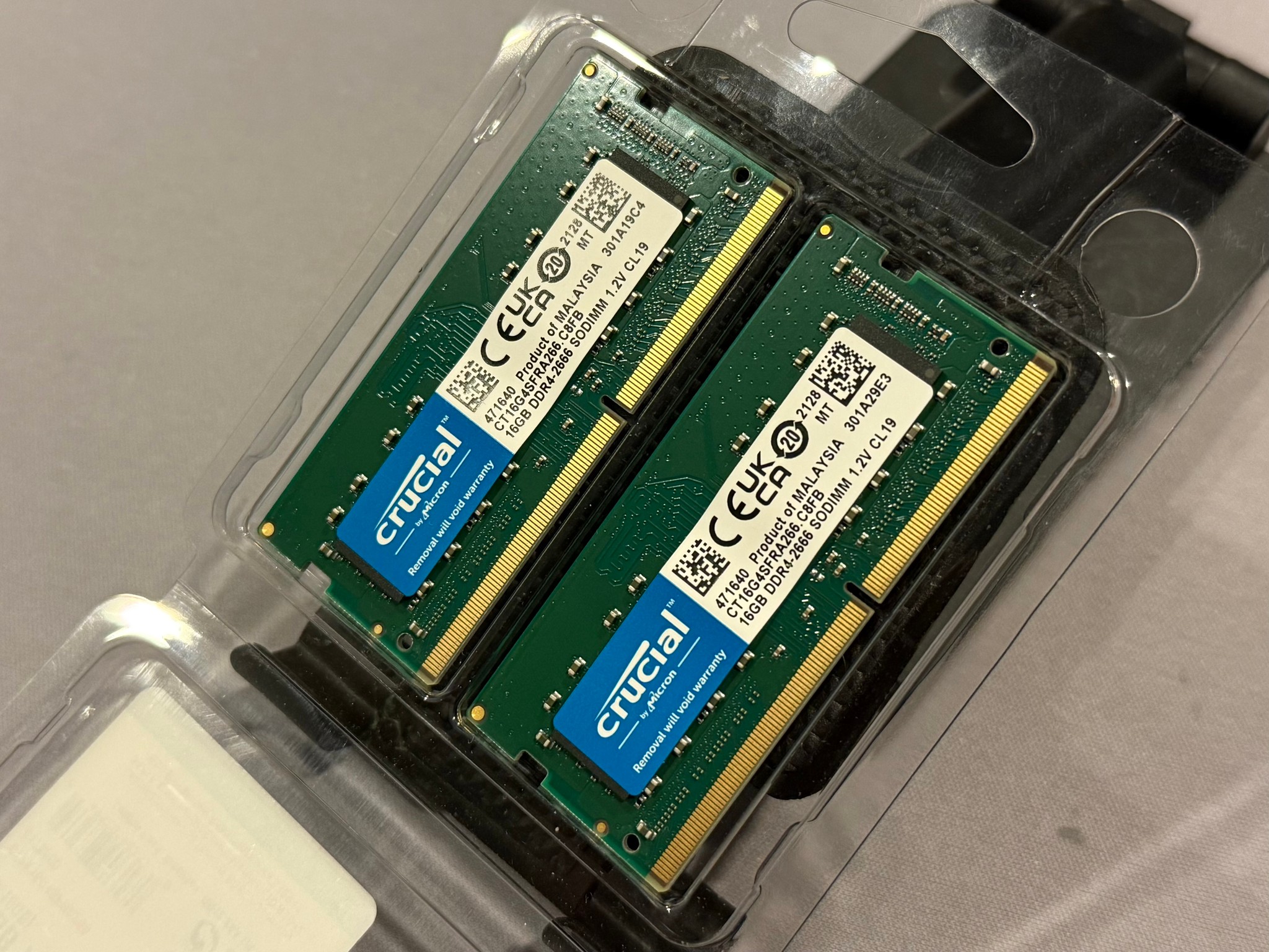 32GB (2x16GB) 2666MHz CL19 Crucial DDR4 SODIMM RAM
