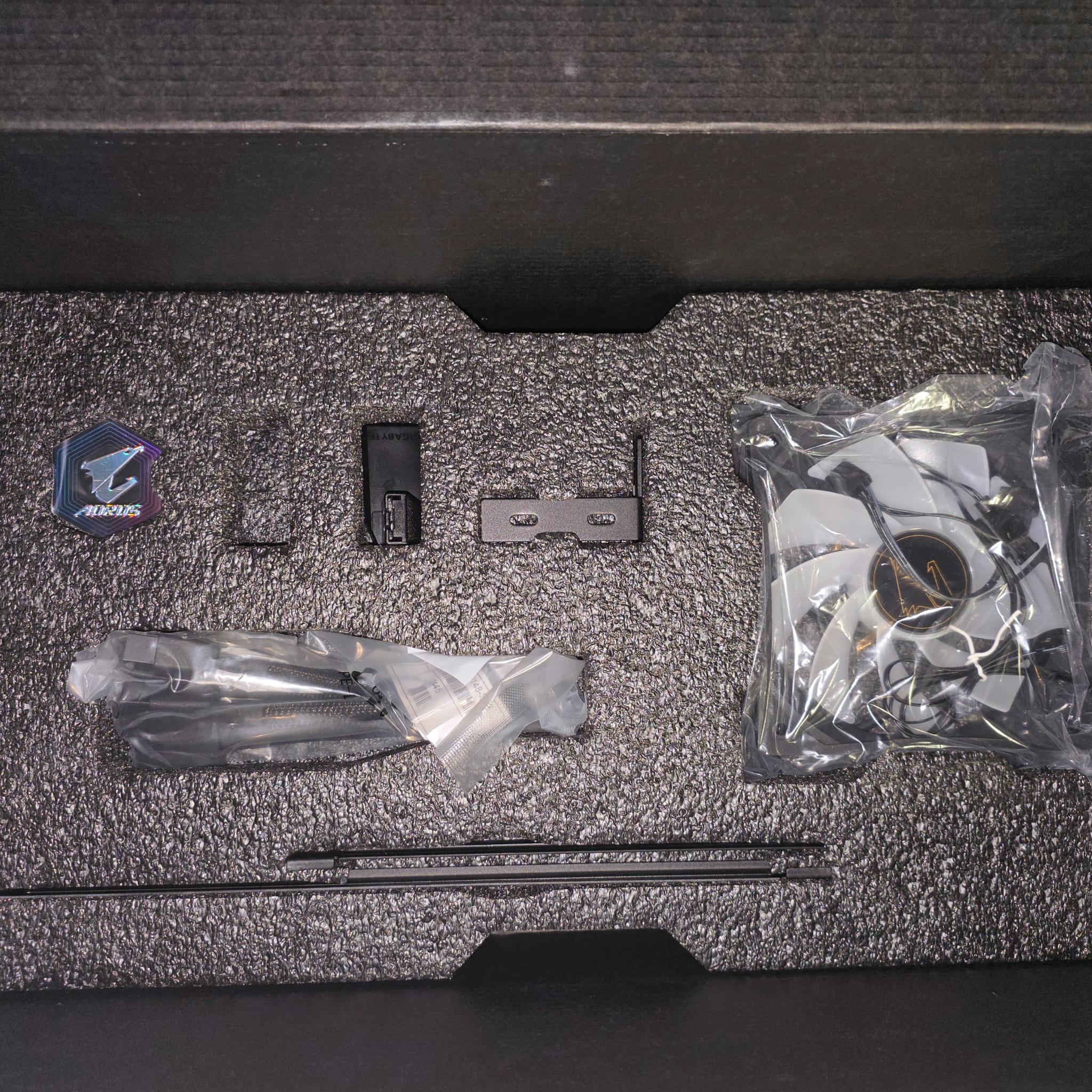 GIGABYTE AORUS GeForce RTX 5090 MASTER 32G Lightly used