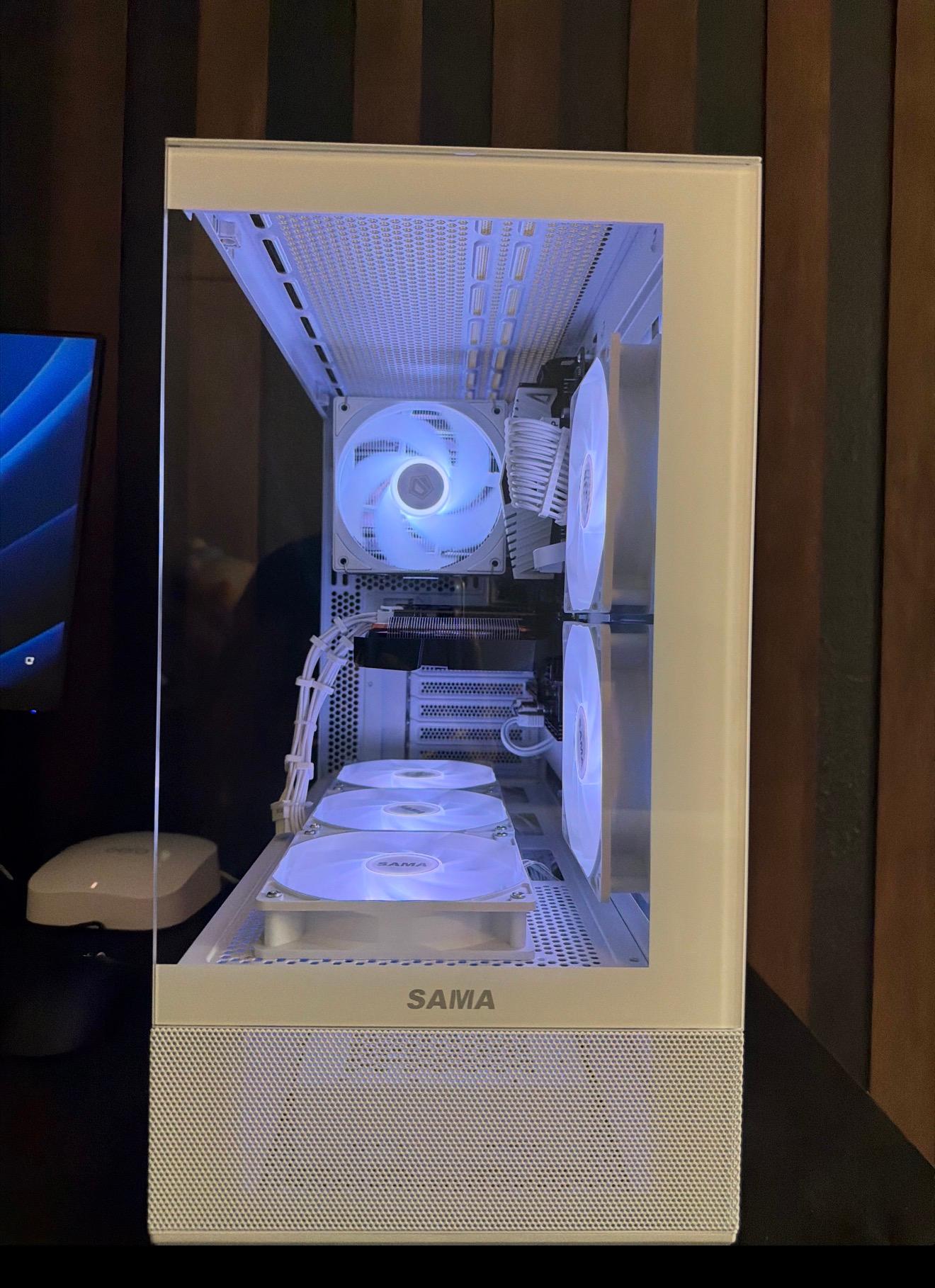 RX 6600xt, Ryzen 5500 White Gaming PC