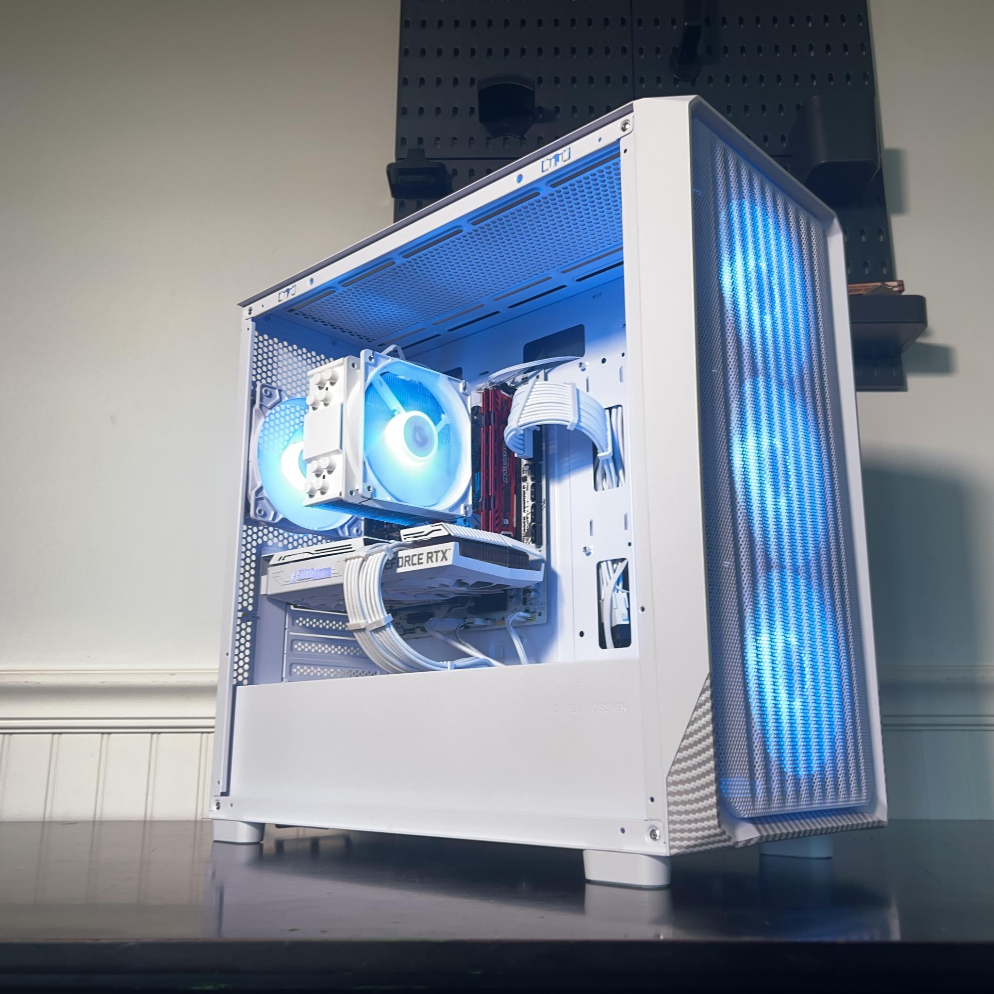 ⚪️Whiteout RTX Gaming PC | Rtx 3060 12gb | Ryzen 5 3600x | 16gb ddr4 | 1tb Storage | Windows 11 Pro