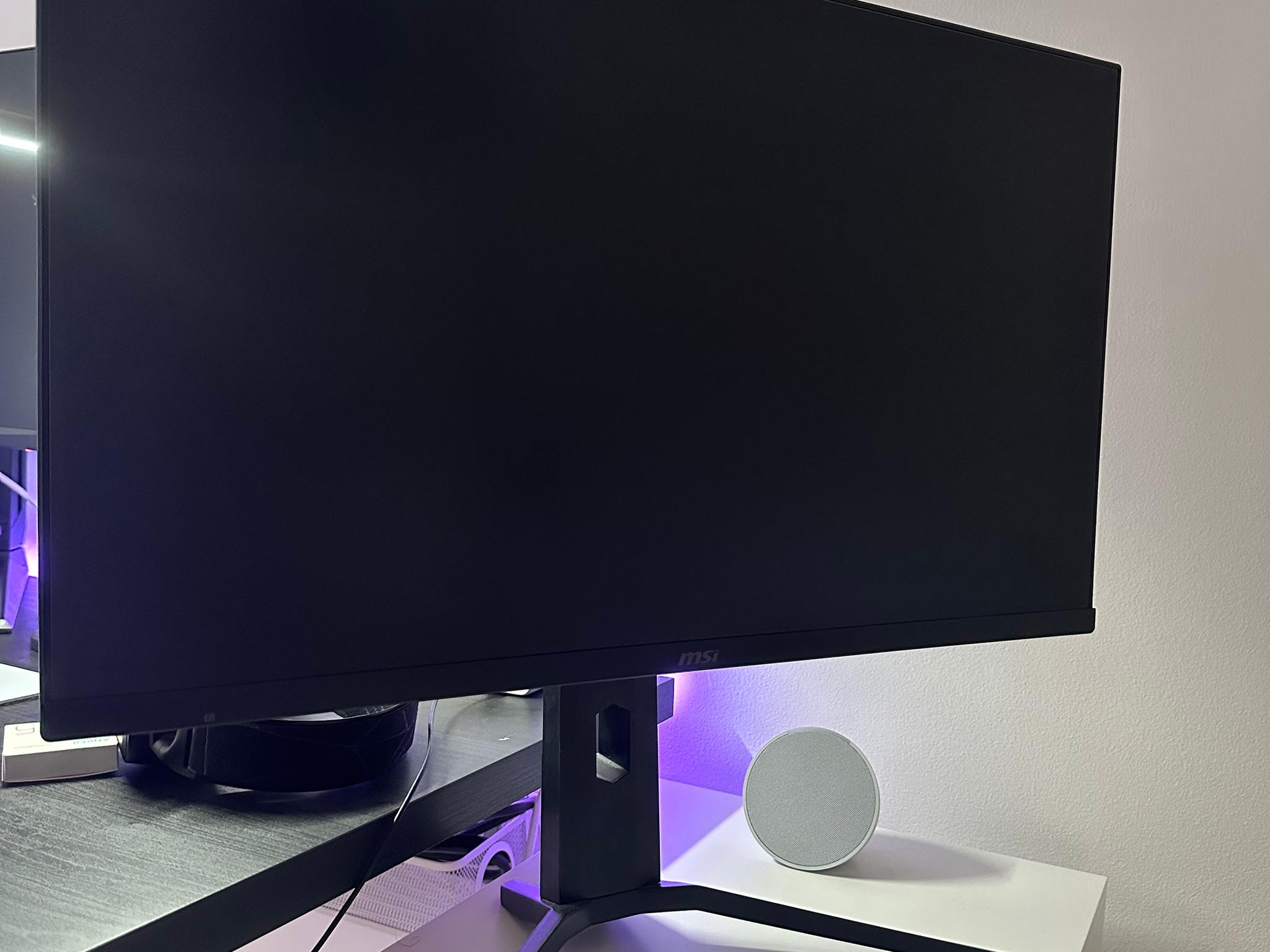 MSI Optix MAG273R 27" FHD (1920 x 1080) 144Hz HDMI DP FreeSync HDR Ready IPS LED Gaming Monitor