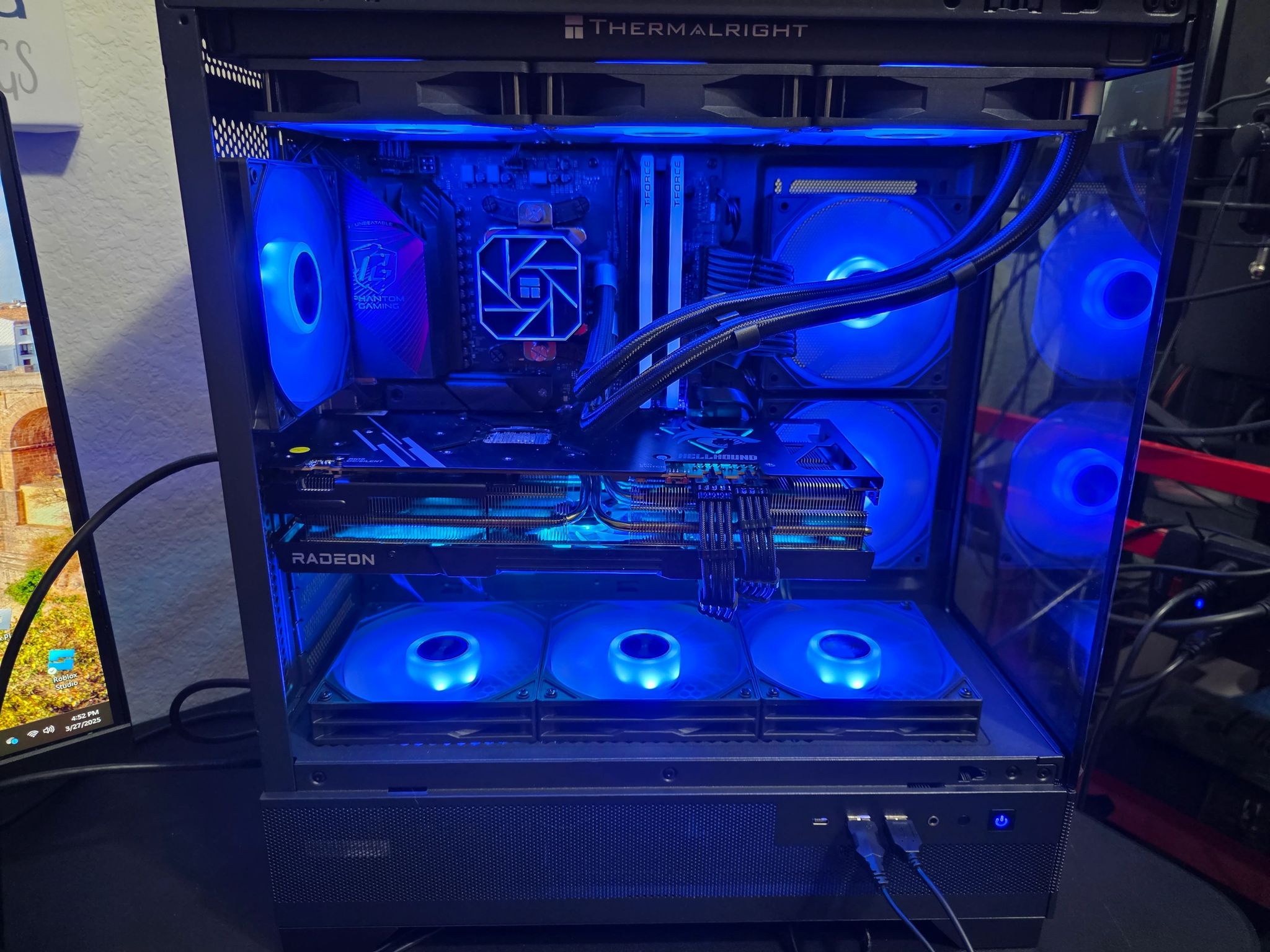 Fresh Build Gaming PC 9800X3D-32GB Ram-RX 7900XTX Hellhound with 2TB SSD